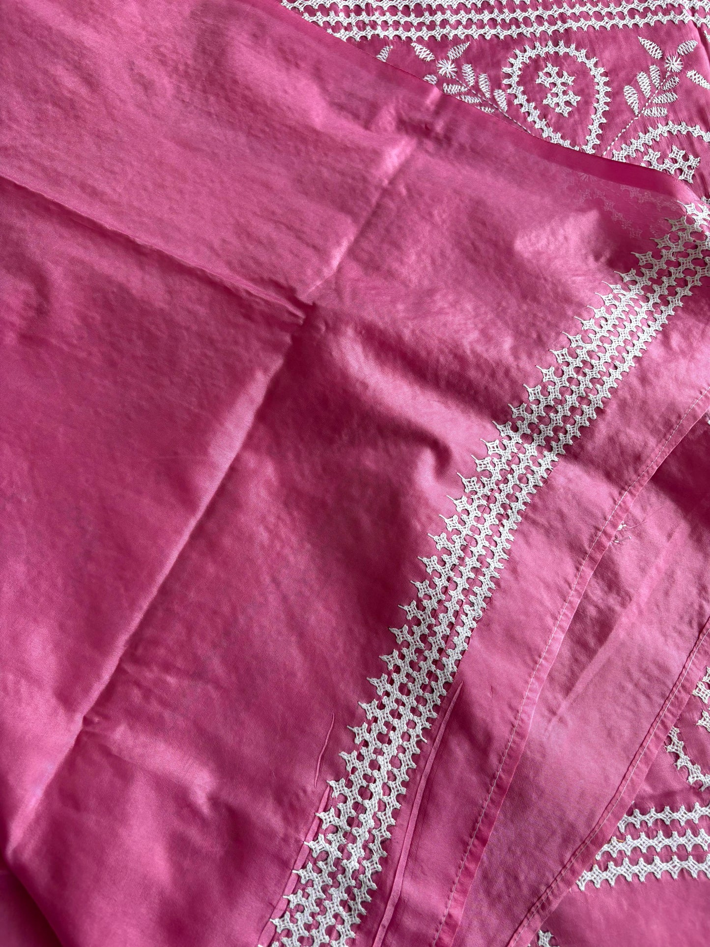 Gujrati Stitch/Kutch Hand Embroidered Art Silk Saree - Pink