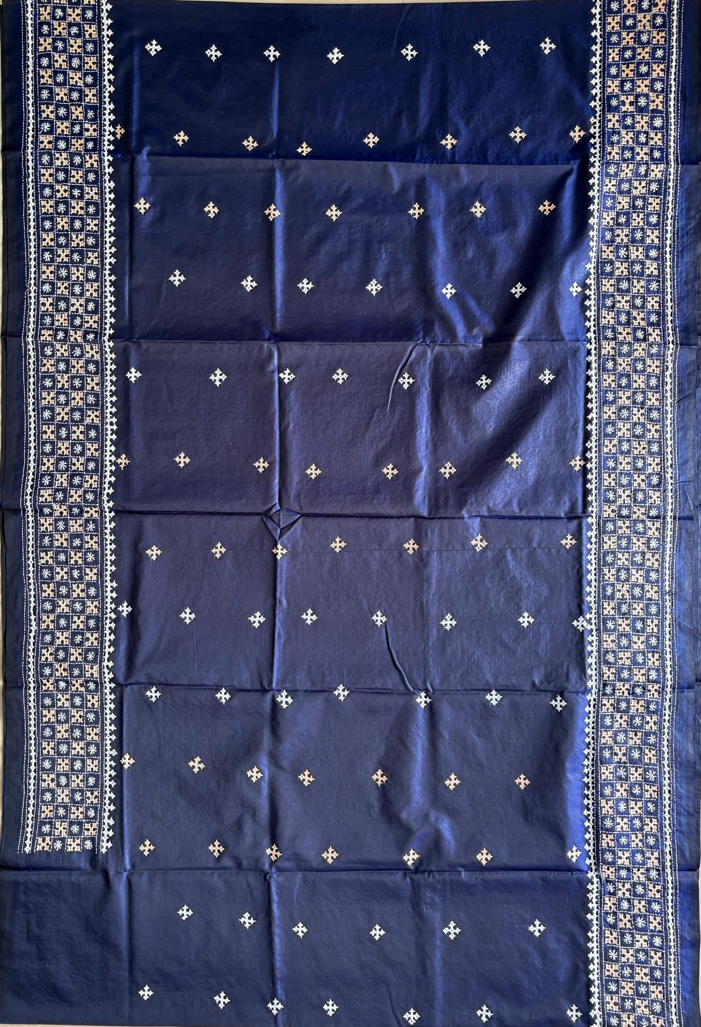 Gujrati Stitch/Kutch Hand Embroidered Art Silk Saree