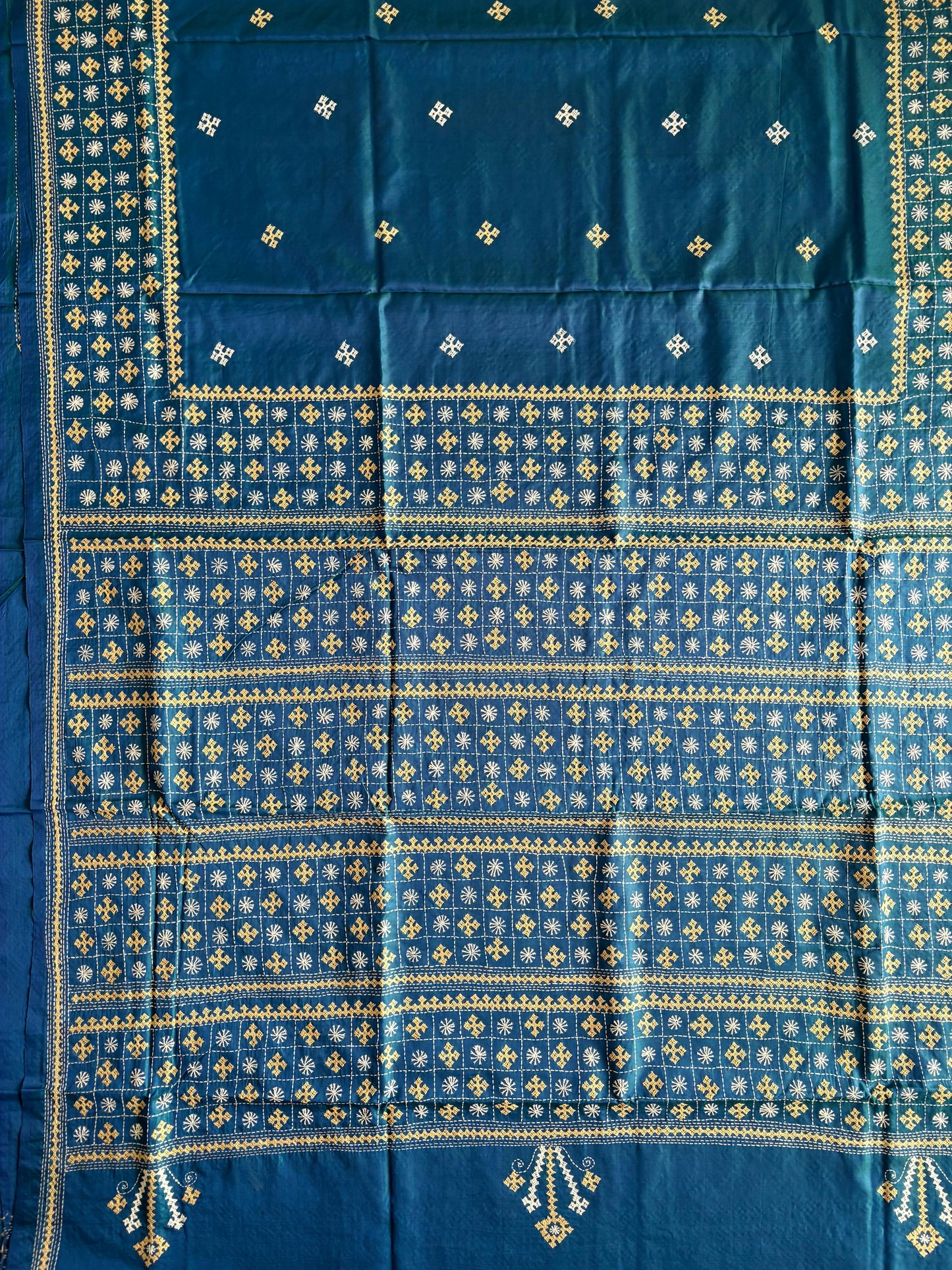 Gujrati Stitch/Kutch Hand Embroidered Art Silk Saree