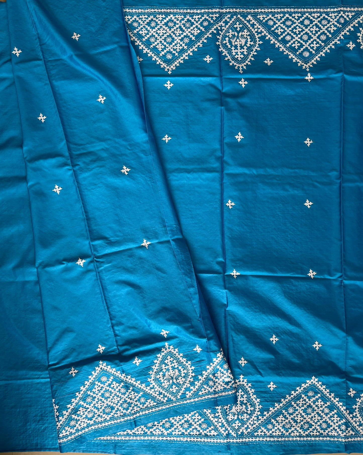 Gujrati Stitch/Kutch Hand Embroidered Art Silk Saree