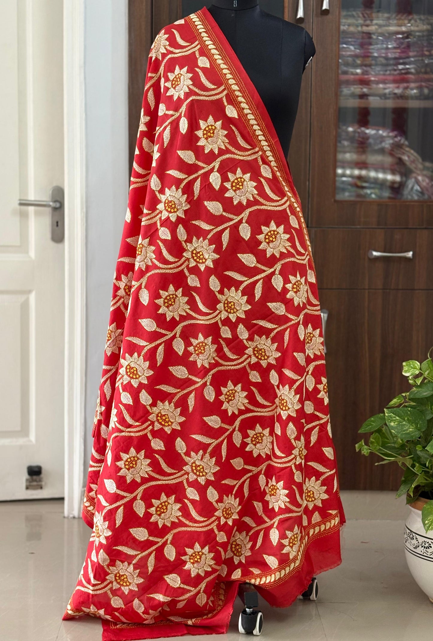 Kantha Stitch Hand Embroidary Full Work Blended Banglore Silk Dupatta 44″