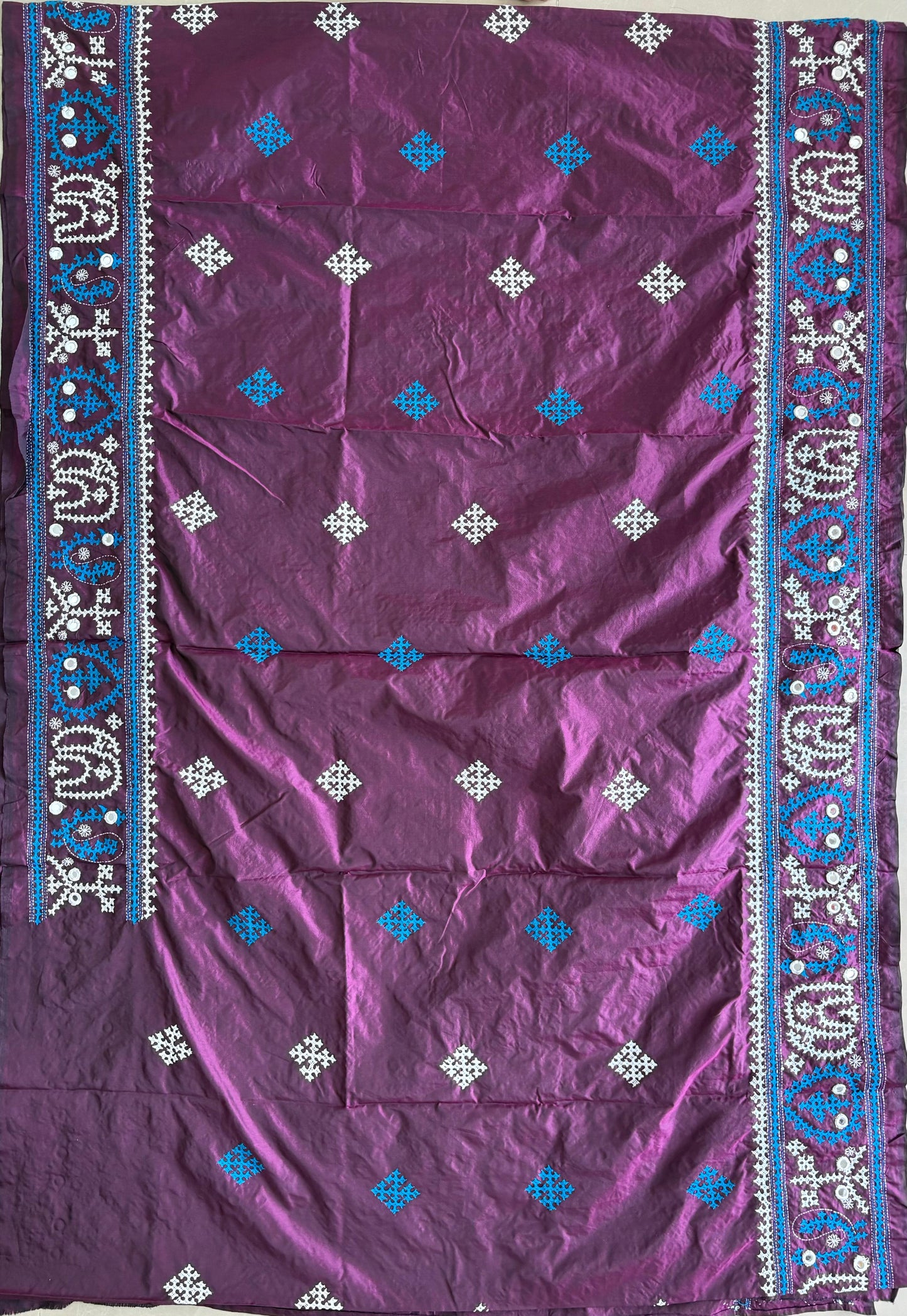 Mirror work Gujrati Stitch/Kutch Hand Embroidered Art Silk Saree