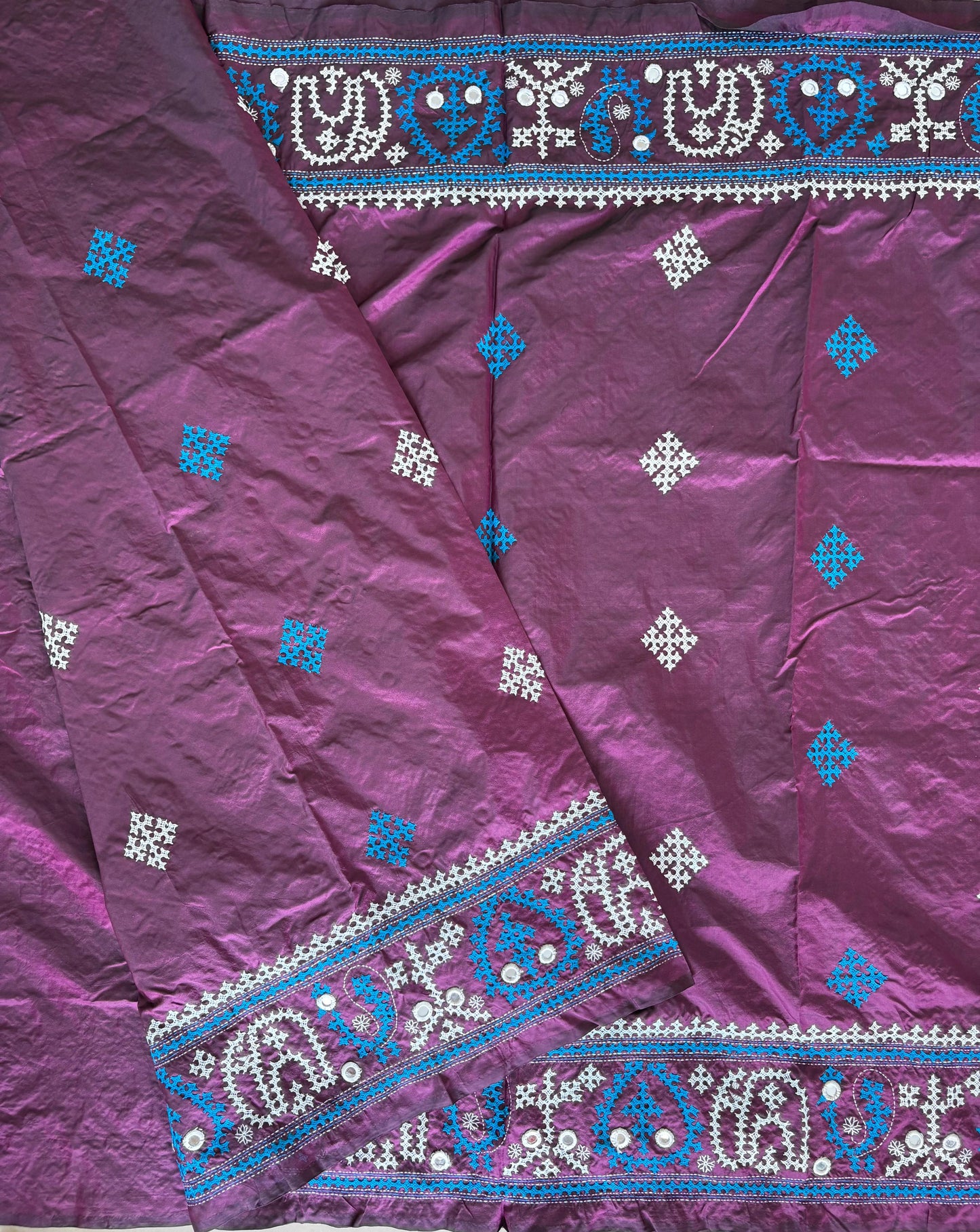 Mirror work Gujrati Stitch/Kutch Hand Embroidered Art Silk Saree