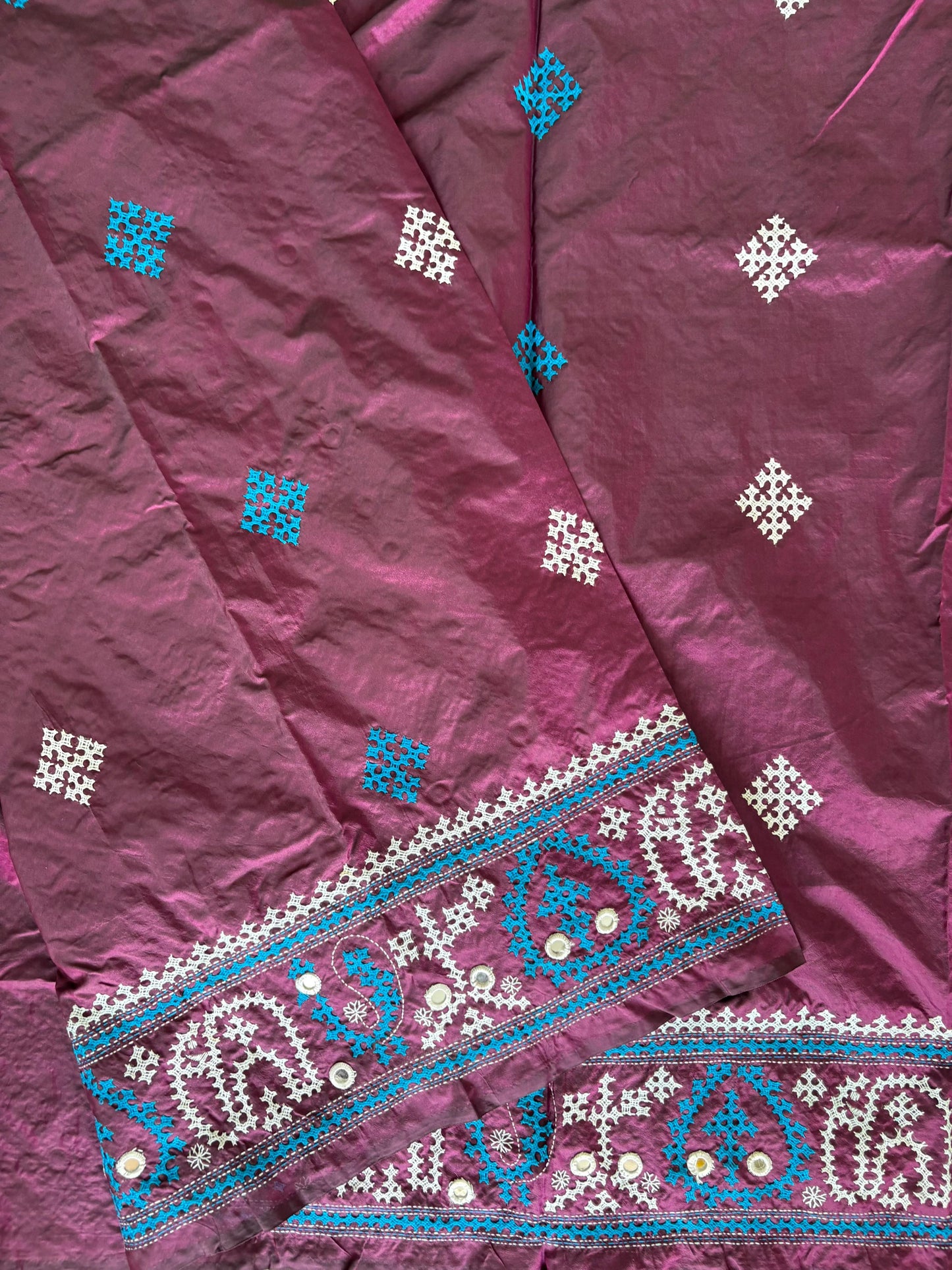 Mirror work Gujrati Stitch/Kutch Hand Embroidered Art Silk Saree