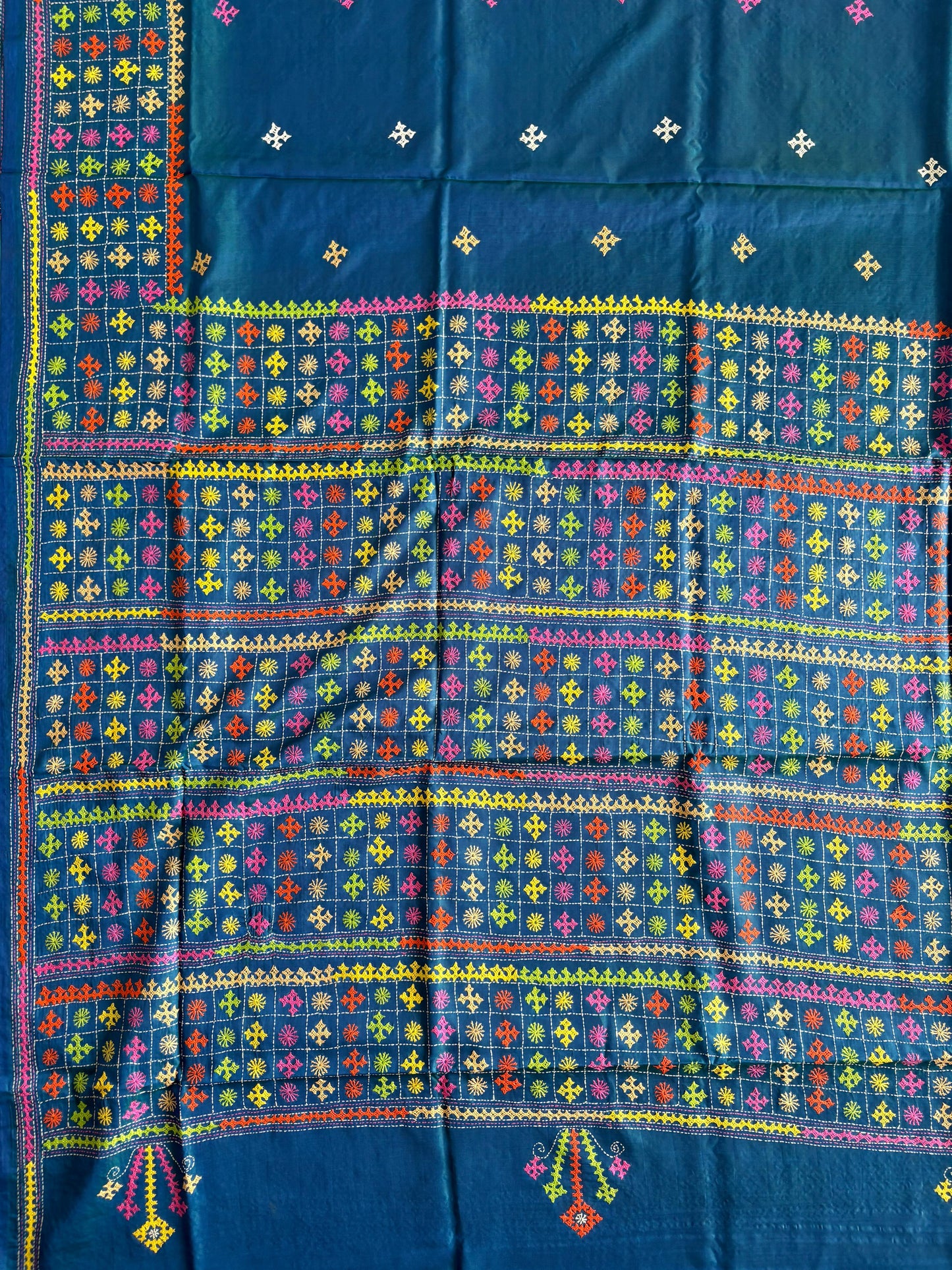 Gujrati Stitch/Kutch Hand Embroidered Art Silk Saree