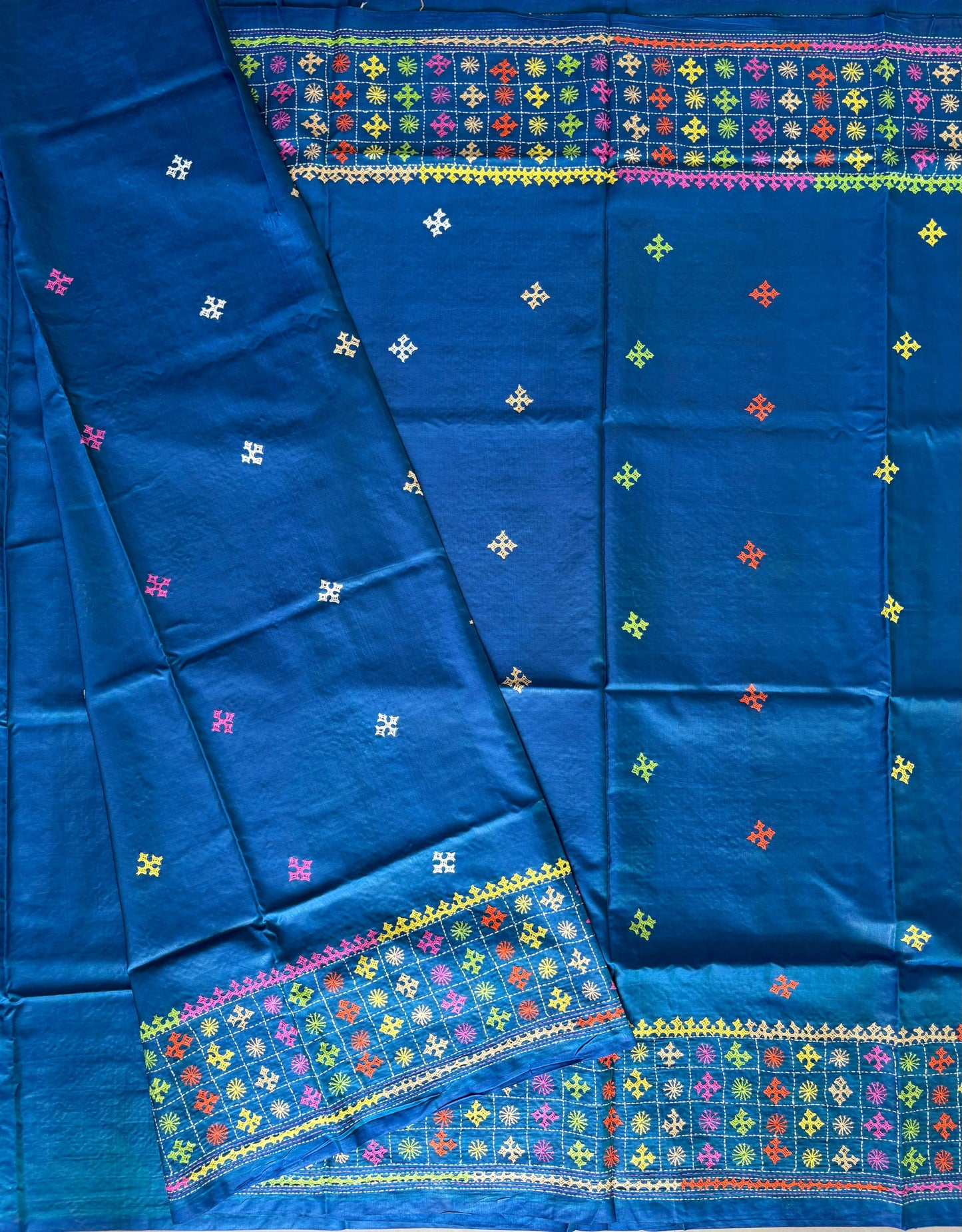 Gujrati Stitch/Kutch Hand Embroidered Art Silk Saree