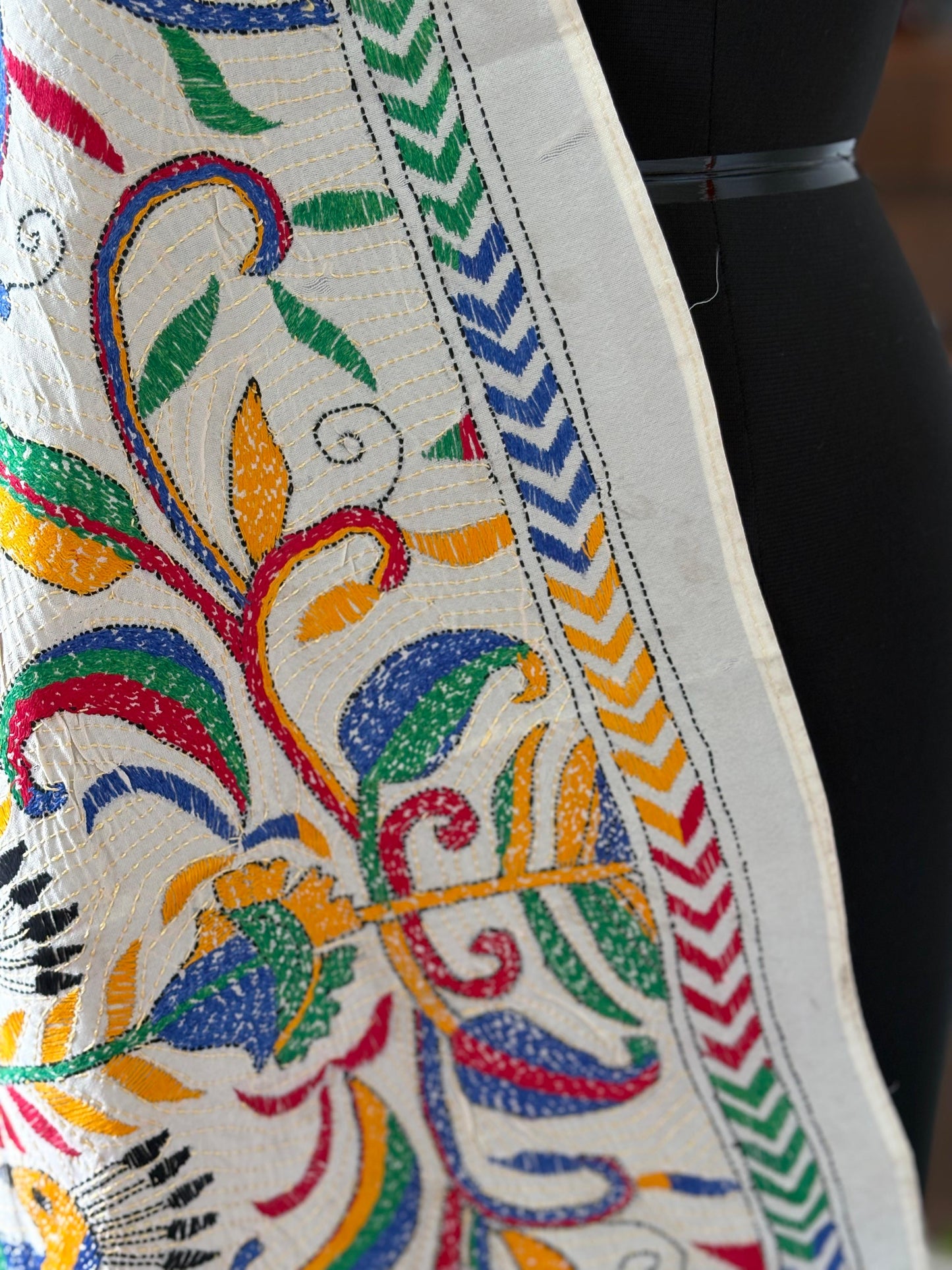 Nakshi Kantha Semi Tusshar silk Stole