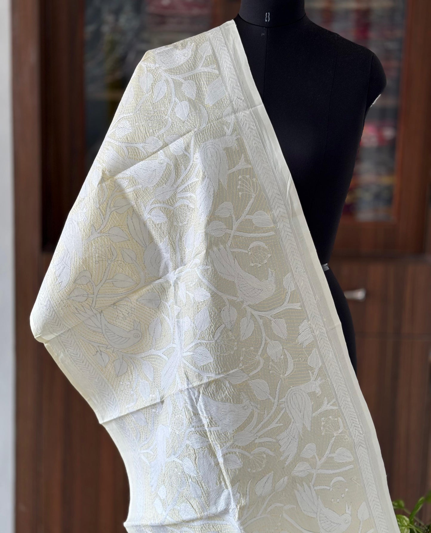 Nakshi Kantha Semi Tusshar silk Stole