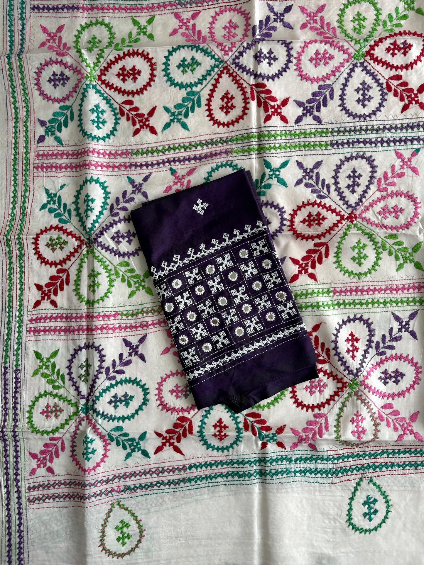 Gujrati Stitch/Kutch Hand Embroidered Art Silk Saree