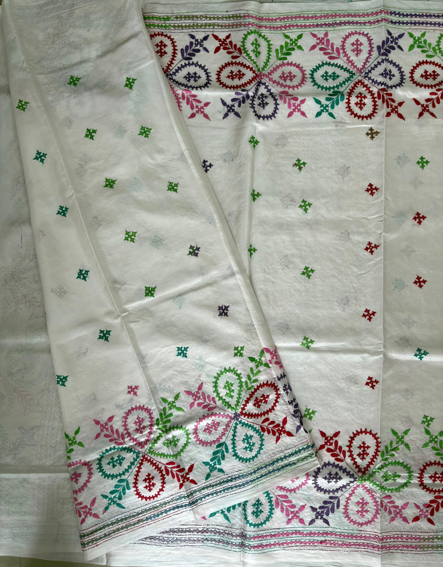 Gujrati Stitch/Kutch Hand Embroidered Art Silk Saree