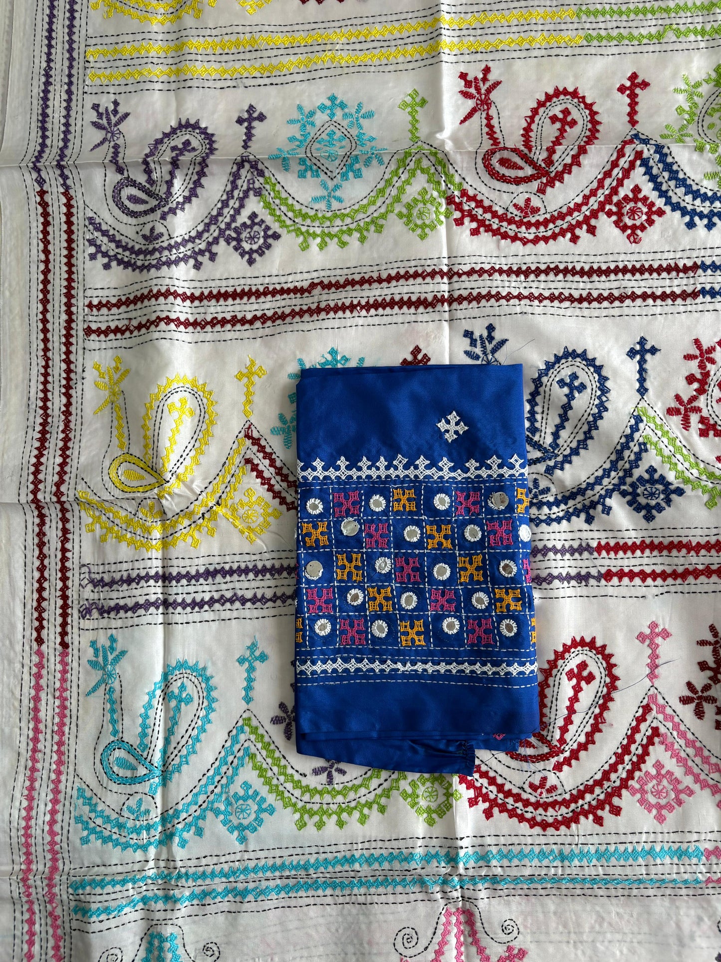 Gujrati Stitch/Kutch Hand Embroidered Art Silk Saree
