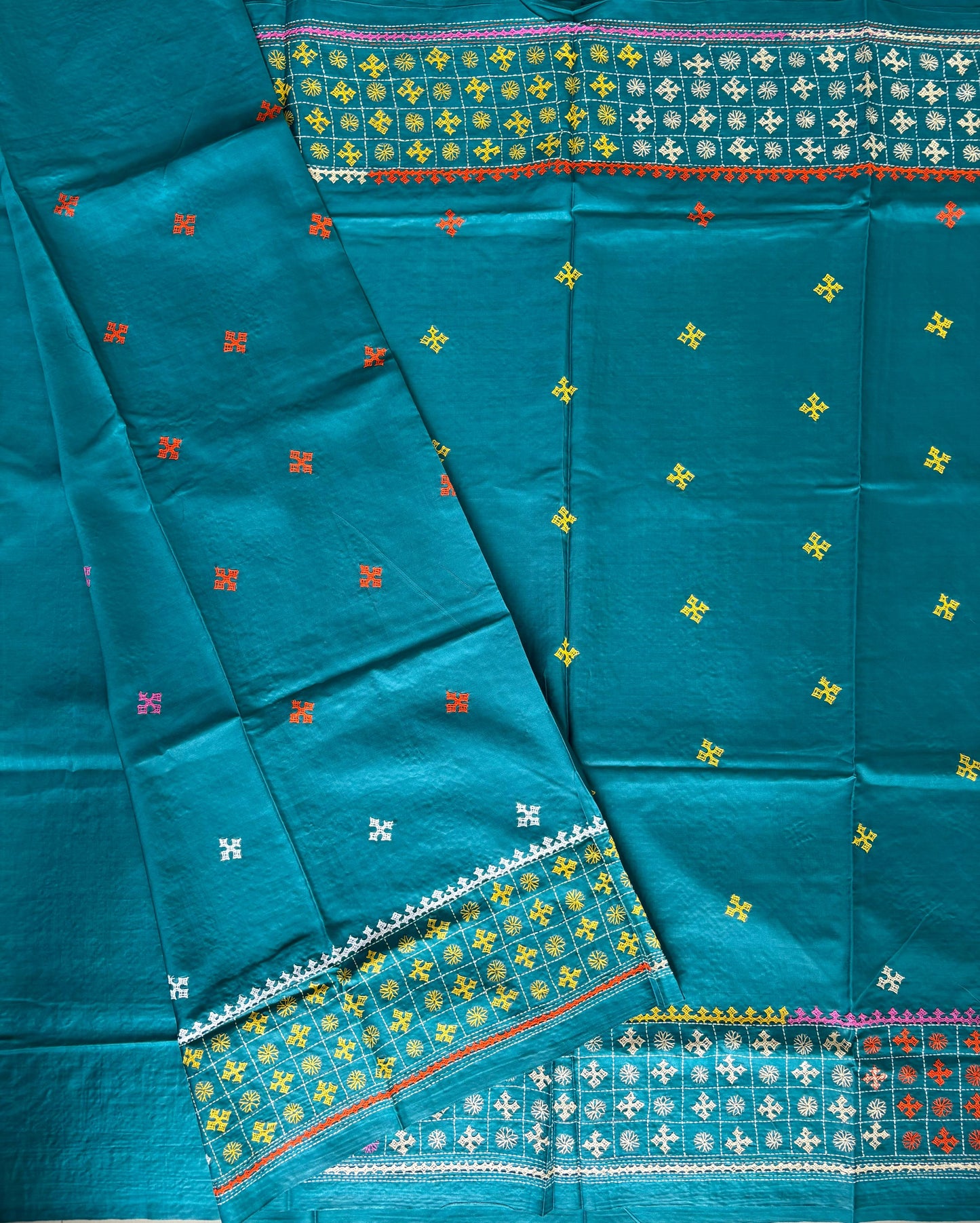 Gujrati Stitch/Kutch Hand Embroidered Art Silk Saree