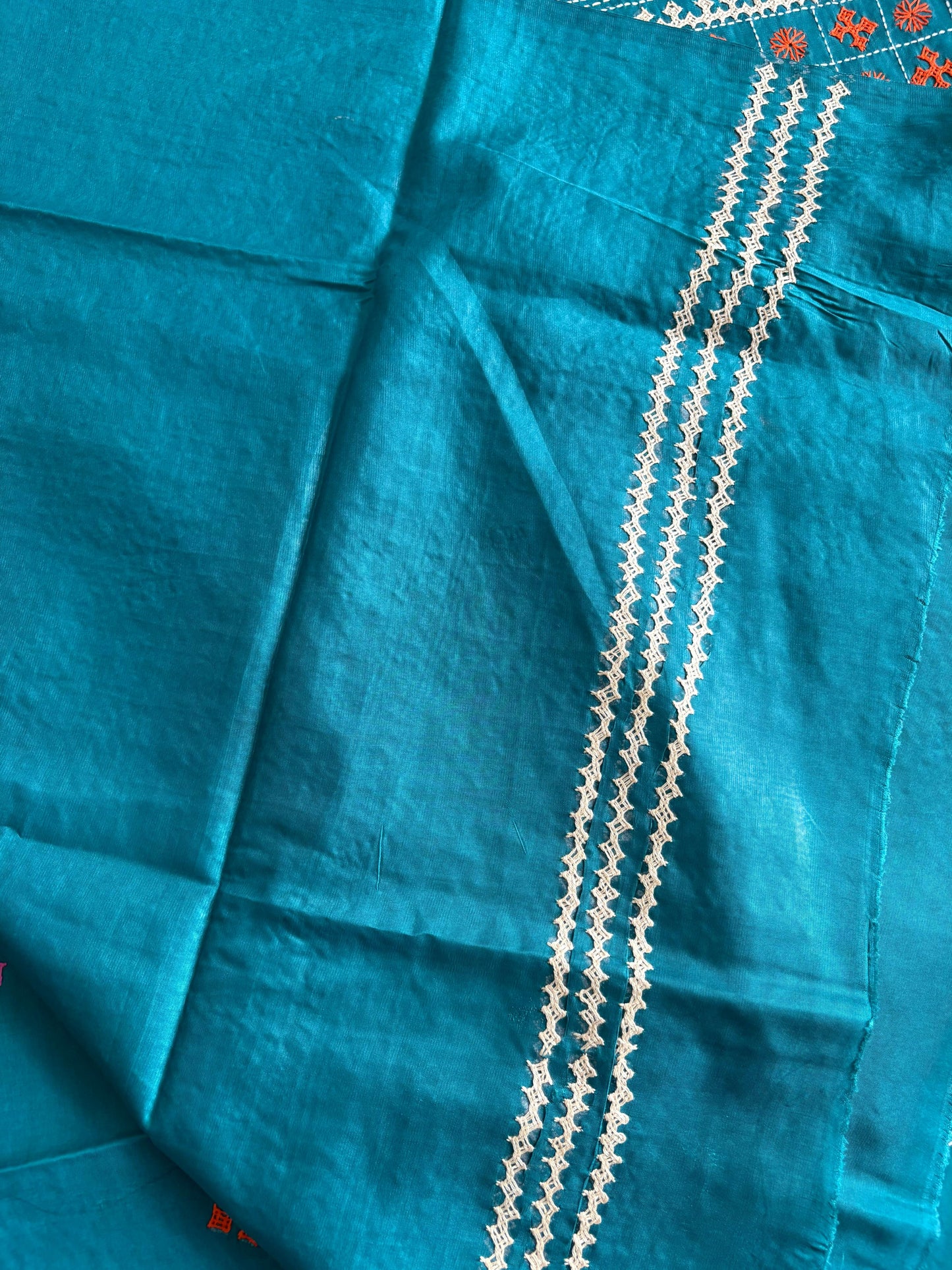 Gujrati Stitch/Kutch Hand Embroidered Art Silk Saree
