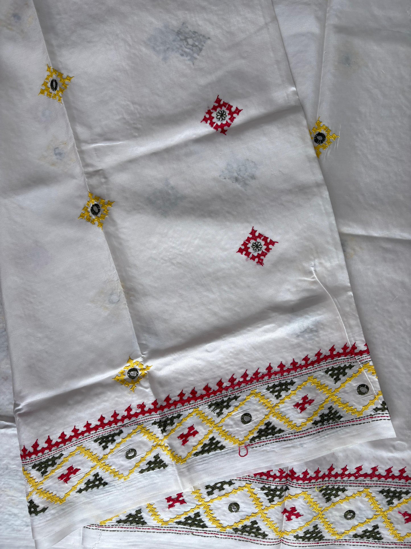 Gujrati Stitch/Kutch Hand Embroidered Art Silk Saree