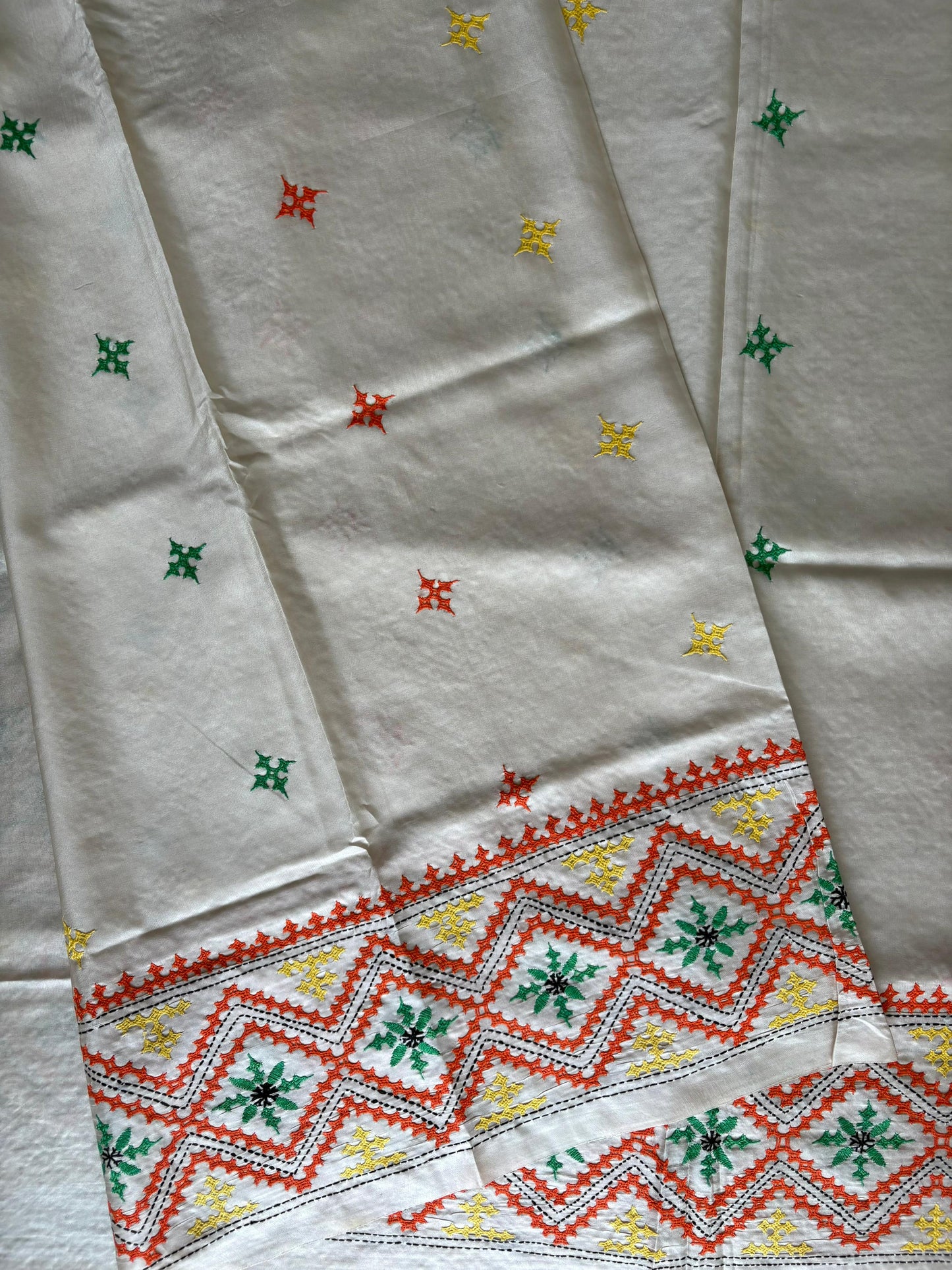 Gujrati Stitch/Kutch Hand Embroidered Art Silk Saree