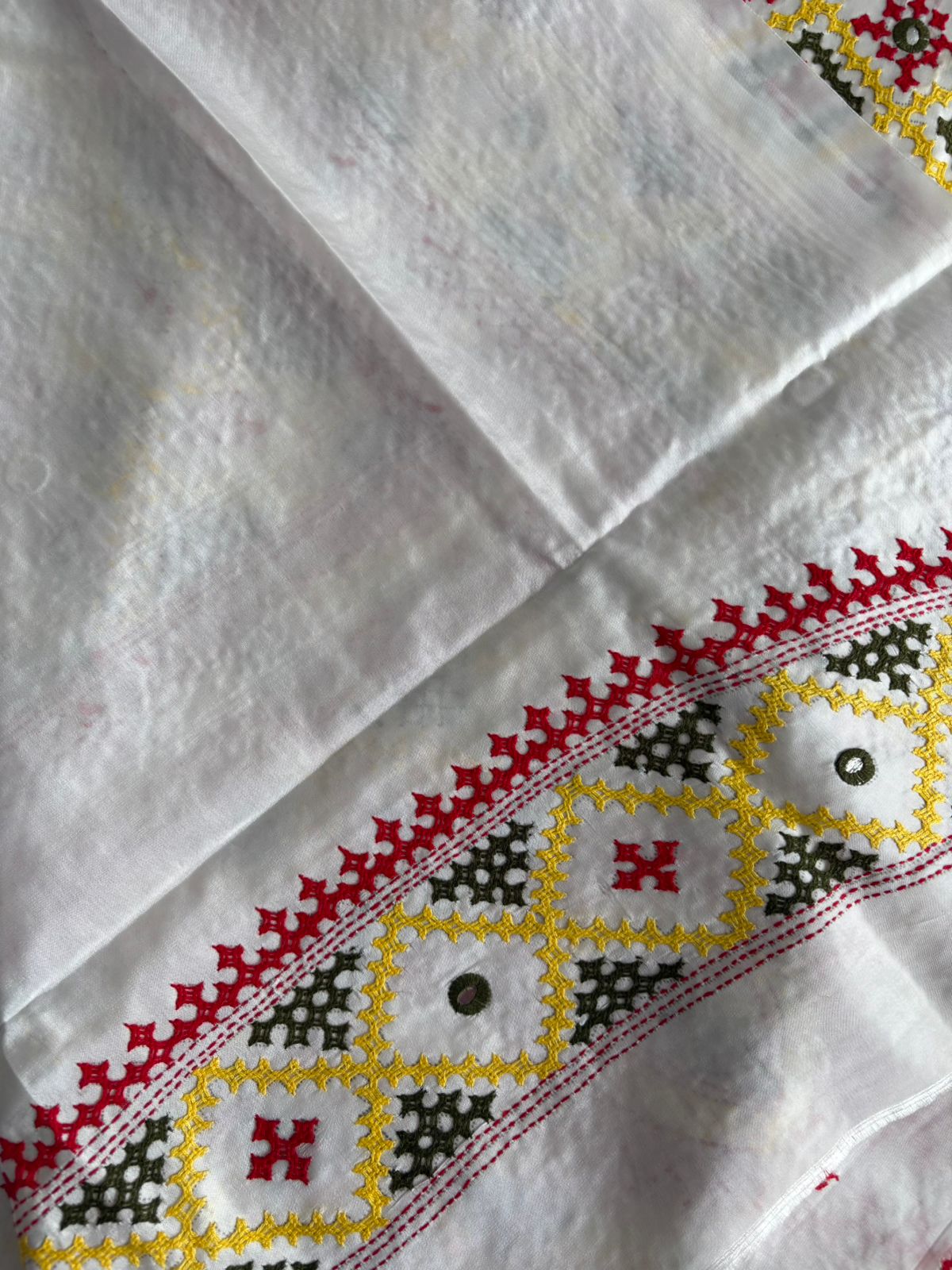 Gujrati Stitch/Kutch Hand Embroidered Art Silk Saree