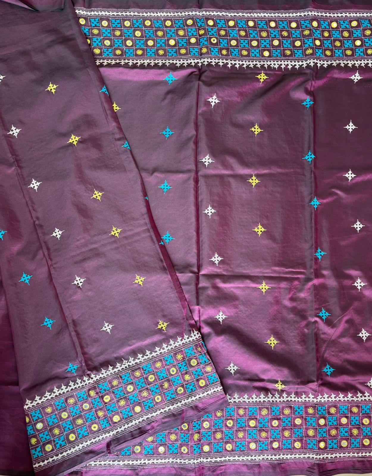 Gujrati Stitch/Kutch Hand Embroidered Art Silk Saree
