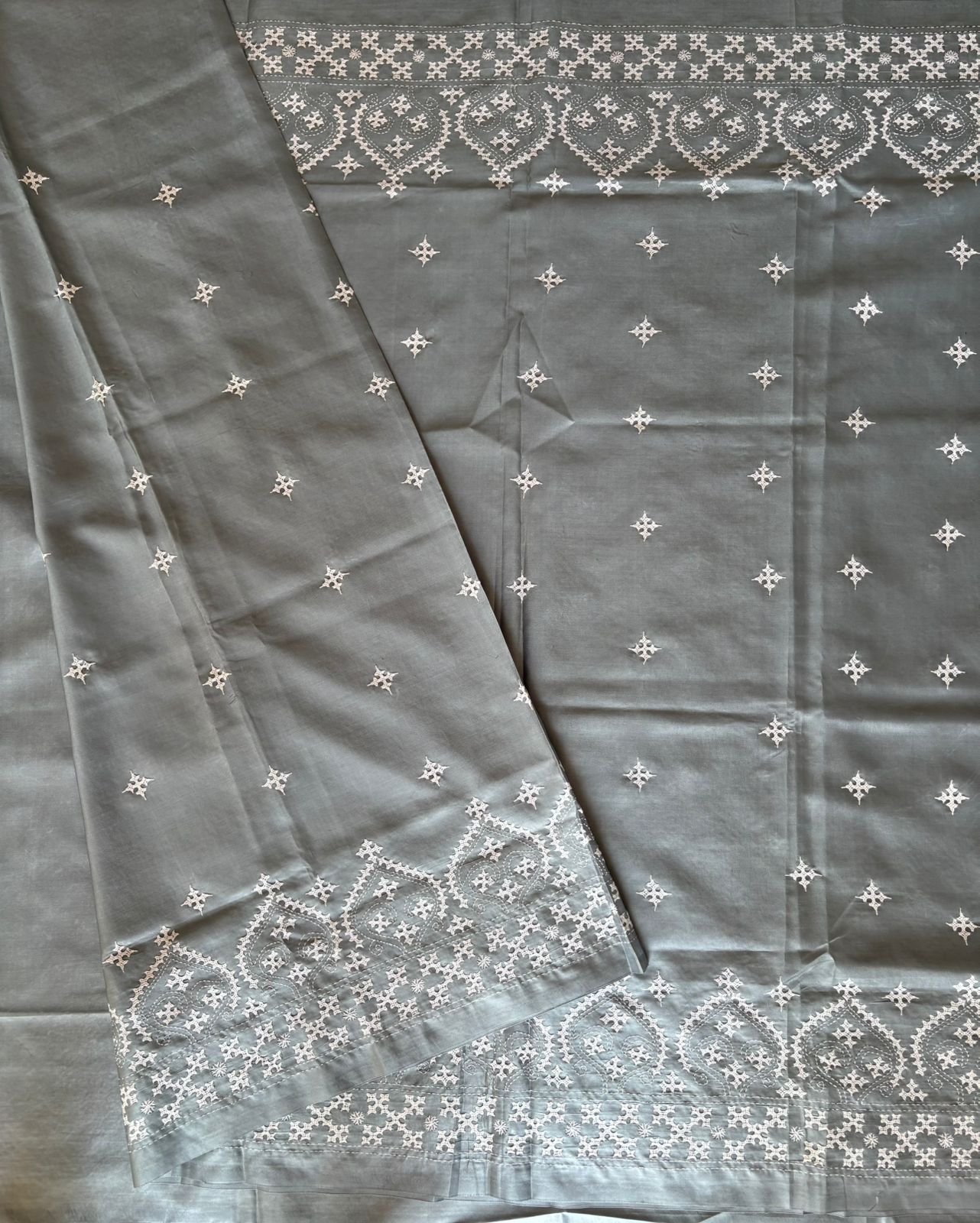 Gujrati Stitch/Kutch Hand Embroidered Art Silk Saree