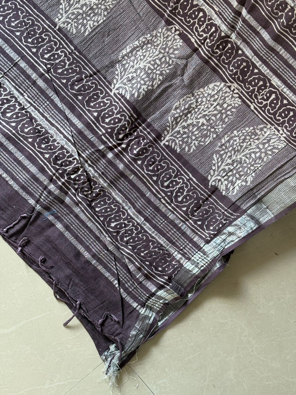 Block printed Cotton Linen Saree With unstitched Blouse