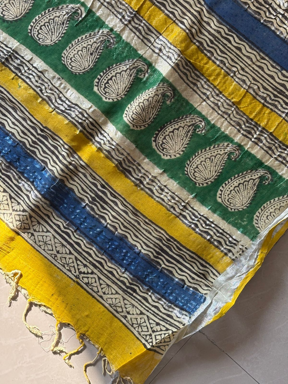 Block printed Cotton Linen Saree With unstitched Blouse