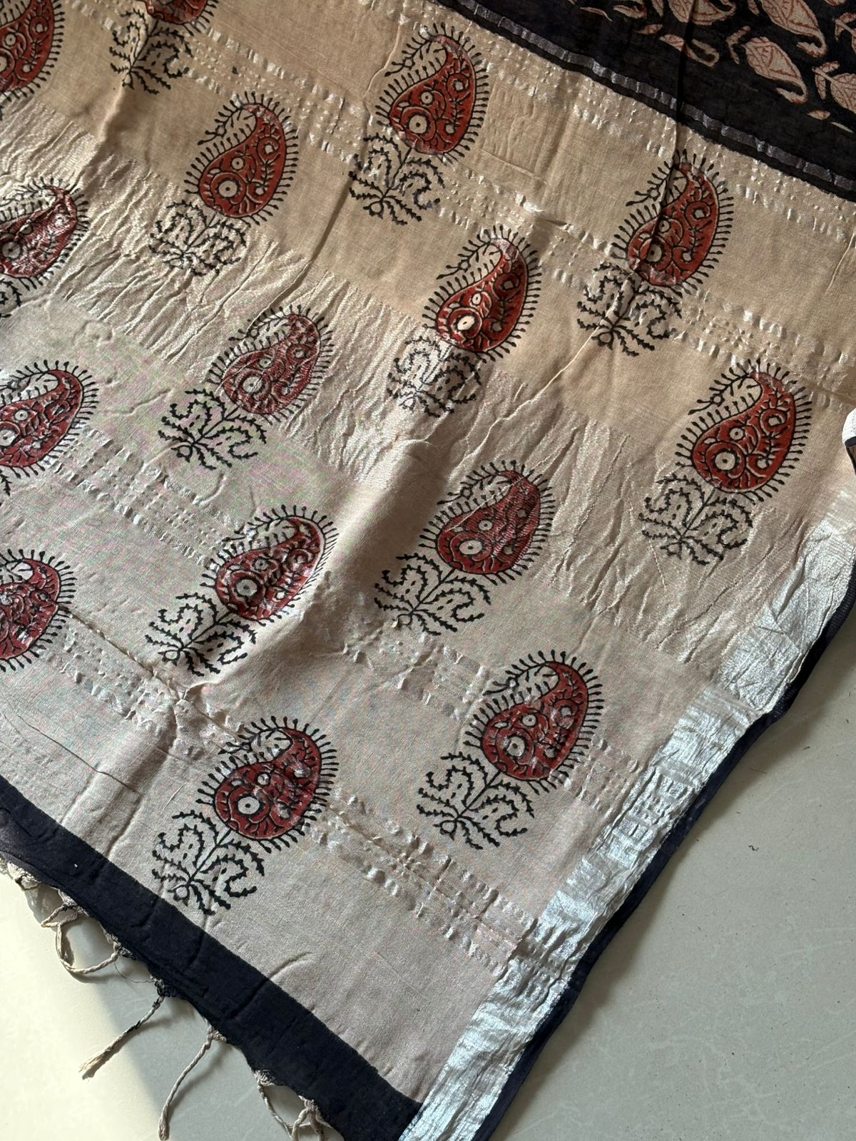 Block printed Cotton Linen Saree With unstitched Blouse