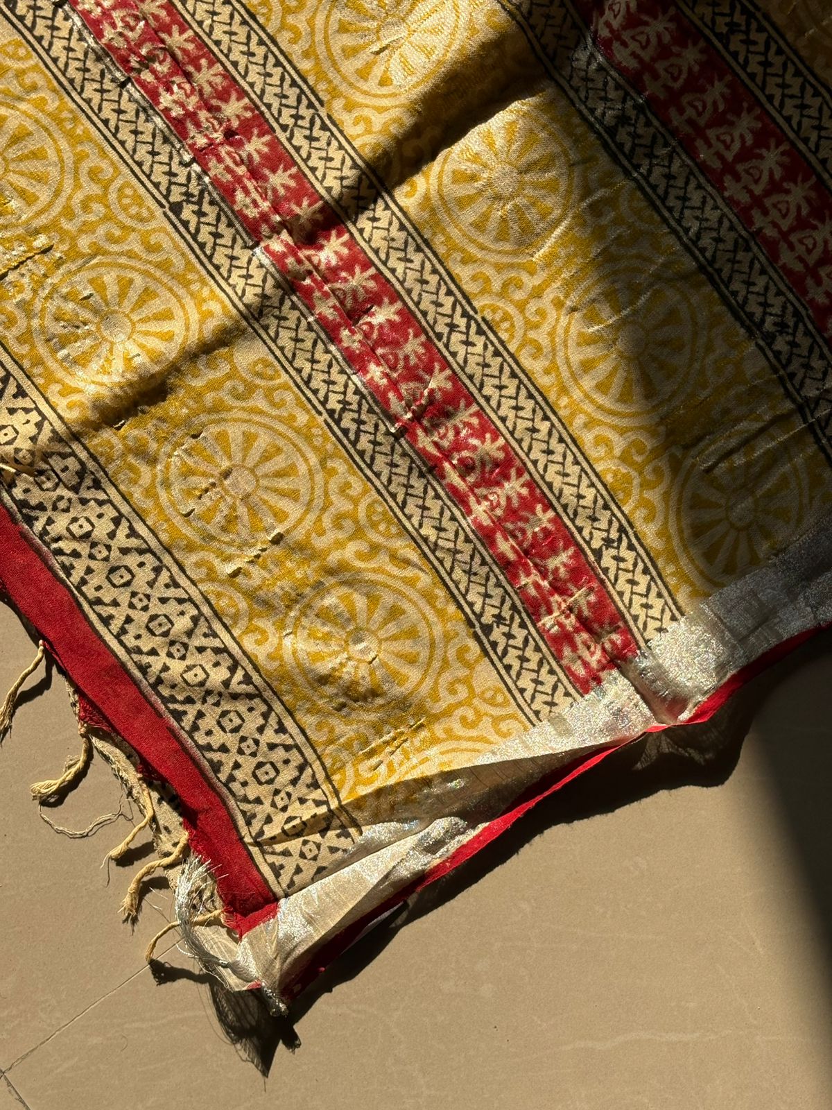 Block printed Cotton Linen Saree With unstitched Blouse