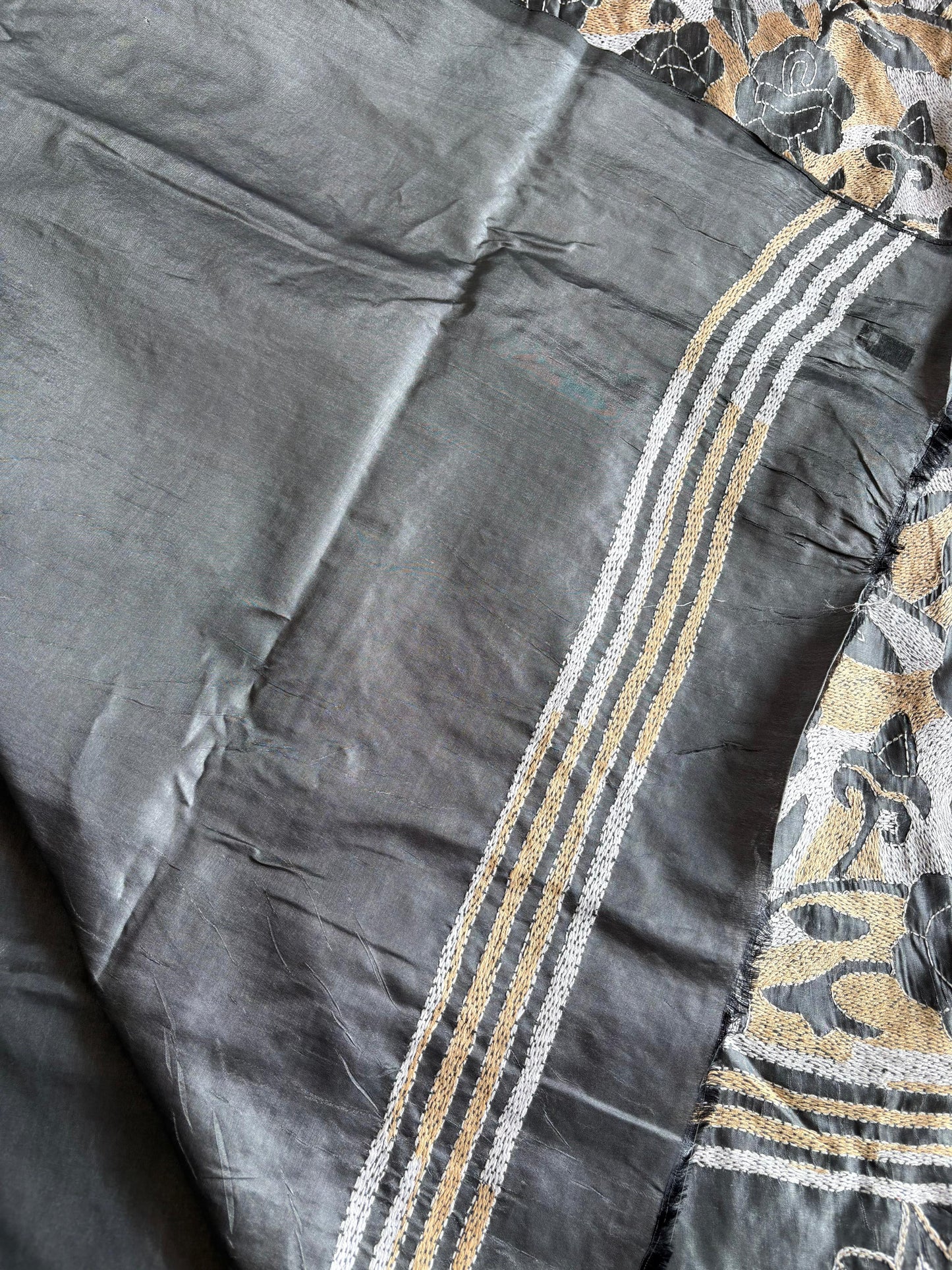 Reverse Kantha Stitch Hand Embroidered Art Silk Saree With Blouse