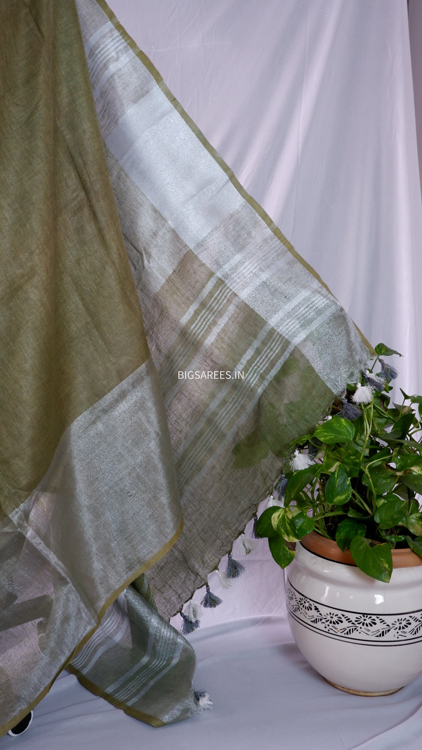 Brown silver pure Linen By Linen Saree With running Blouse