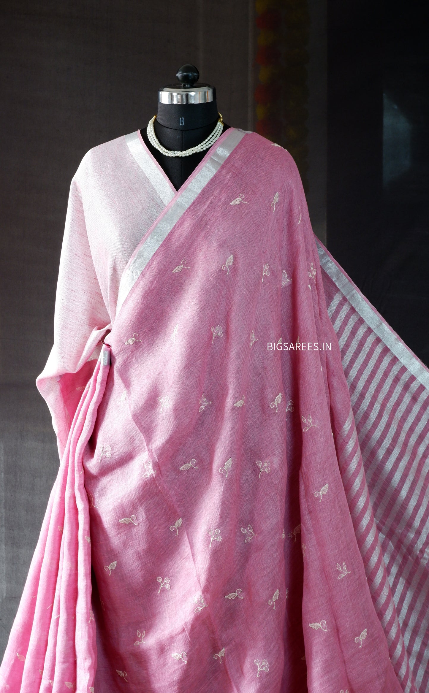 Pure Linen Saree With running Blouse