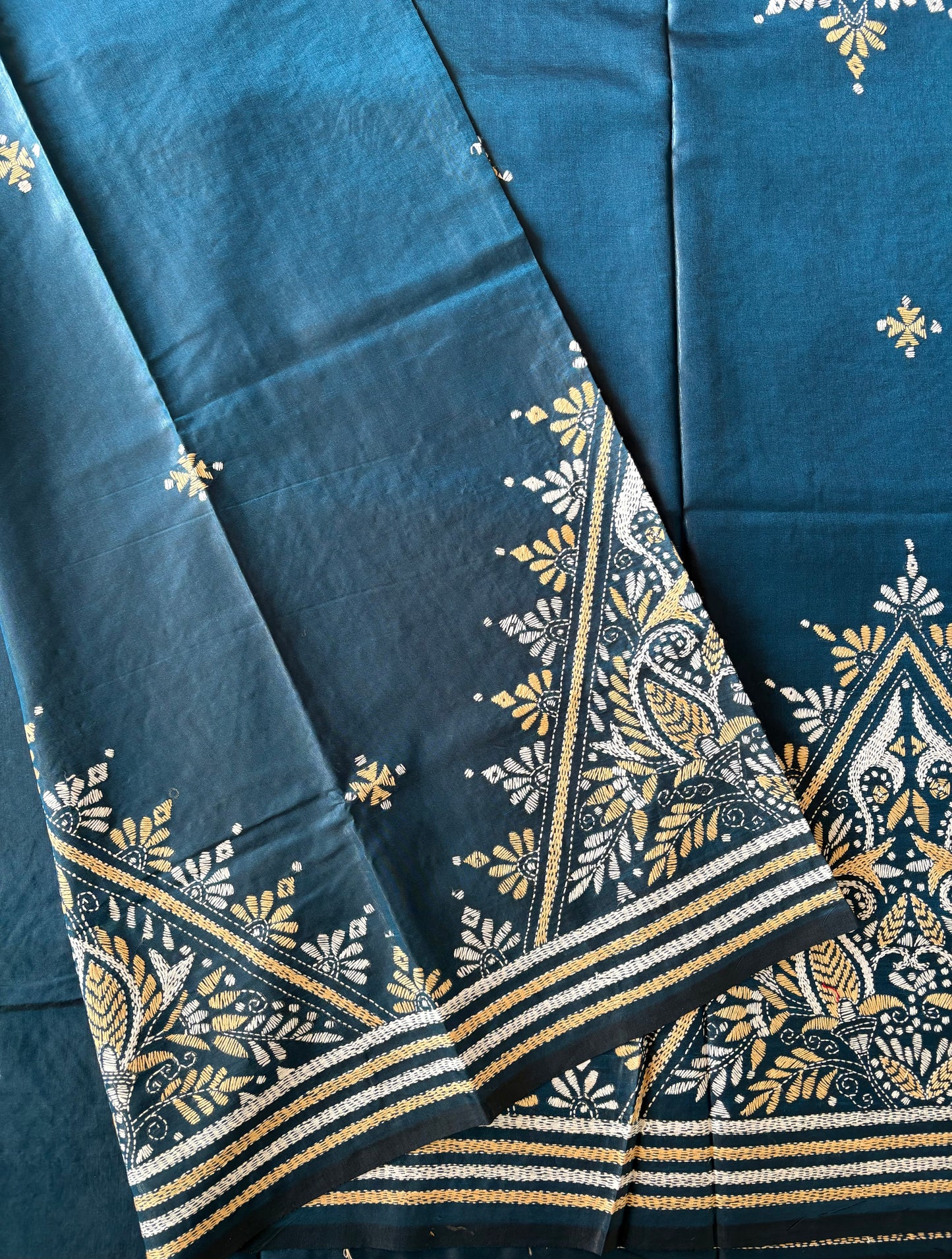 Kantha Hand Embroidered Blended Banglore Silk/Art Silk Saree With Blouse