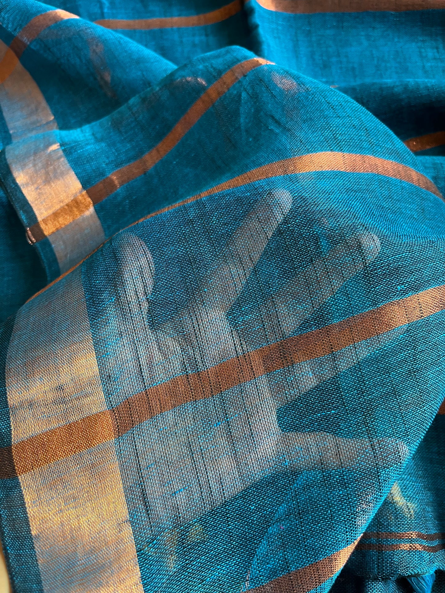 Linen By Linen Saree With Blouse