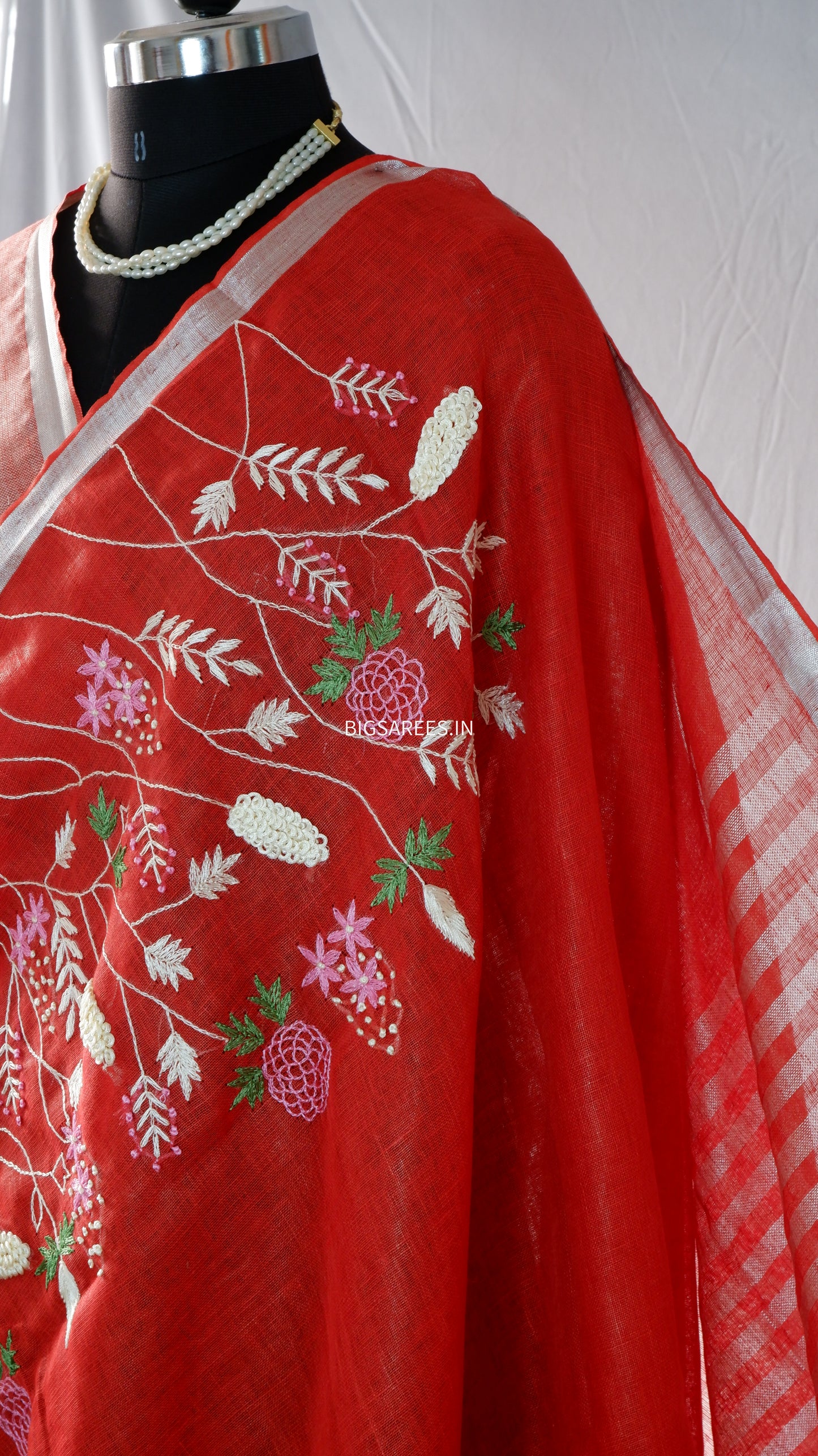 Pure Linen Saree With running Blouse - tomato Red