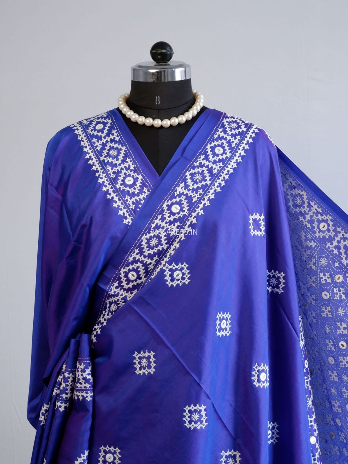 Kutchi/Gujarati Hand Embroidered Saree  | Blended Bangalore Silk / Art Silk
