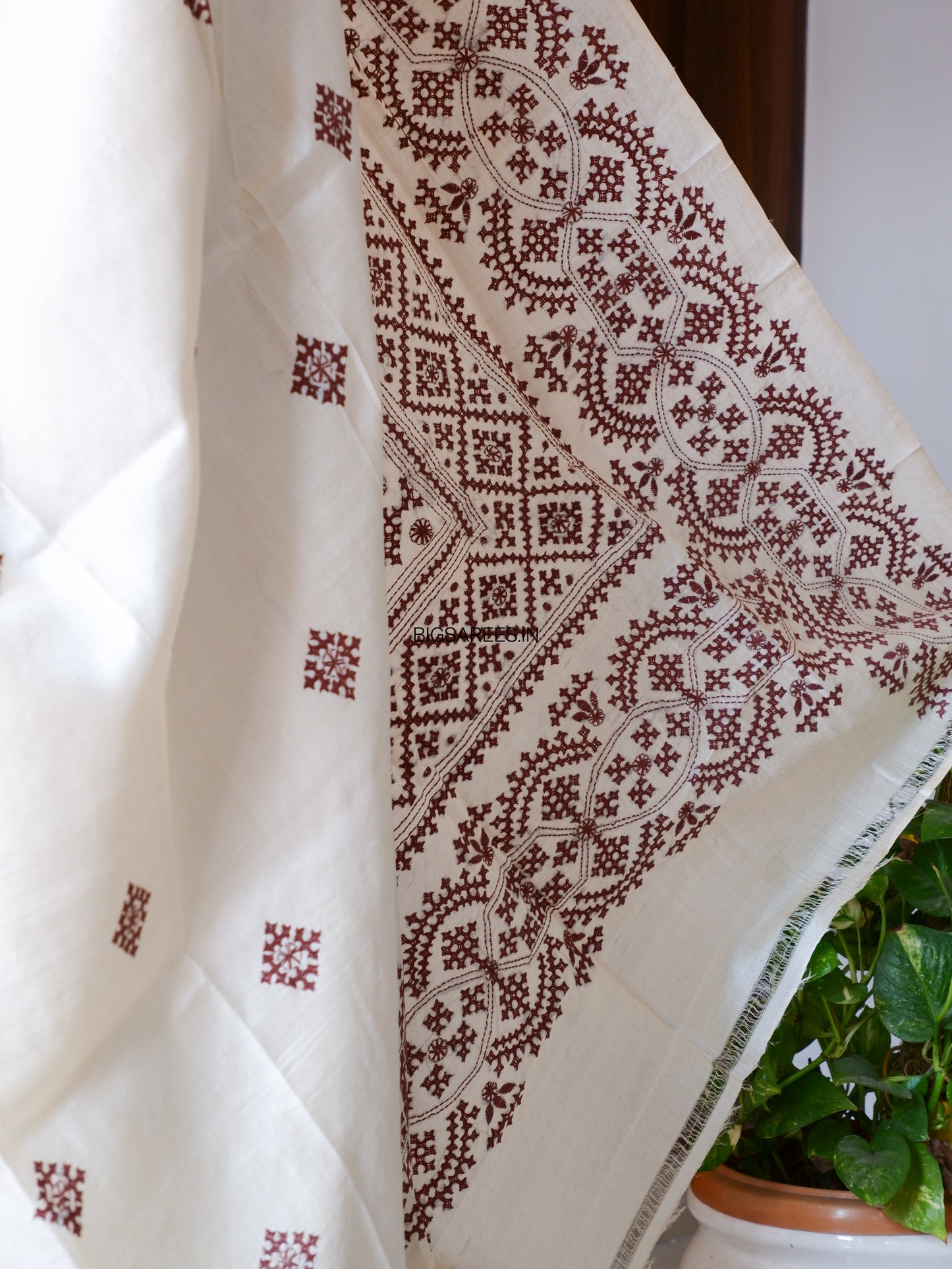 Gujrati/Kutchi Work Hand Embroidered Pure Banglore Silk Saree