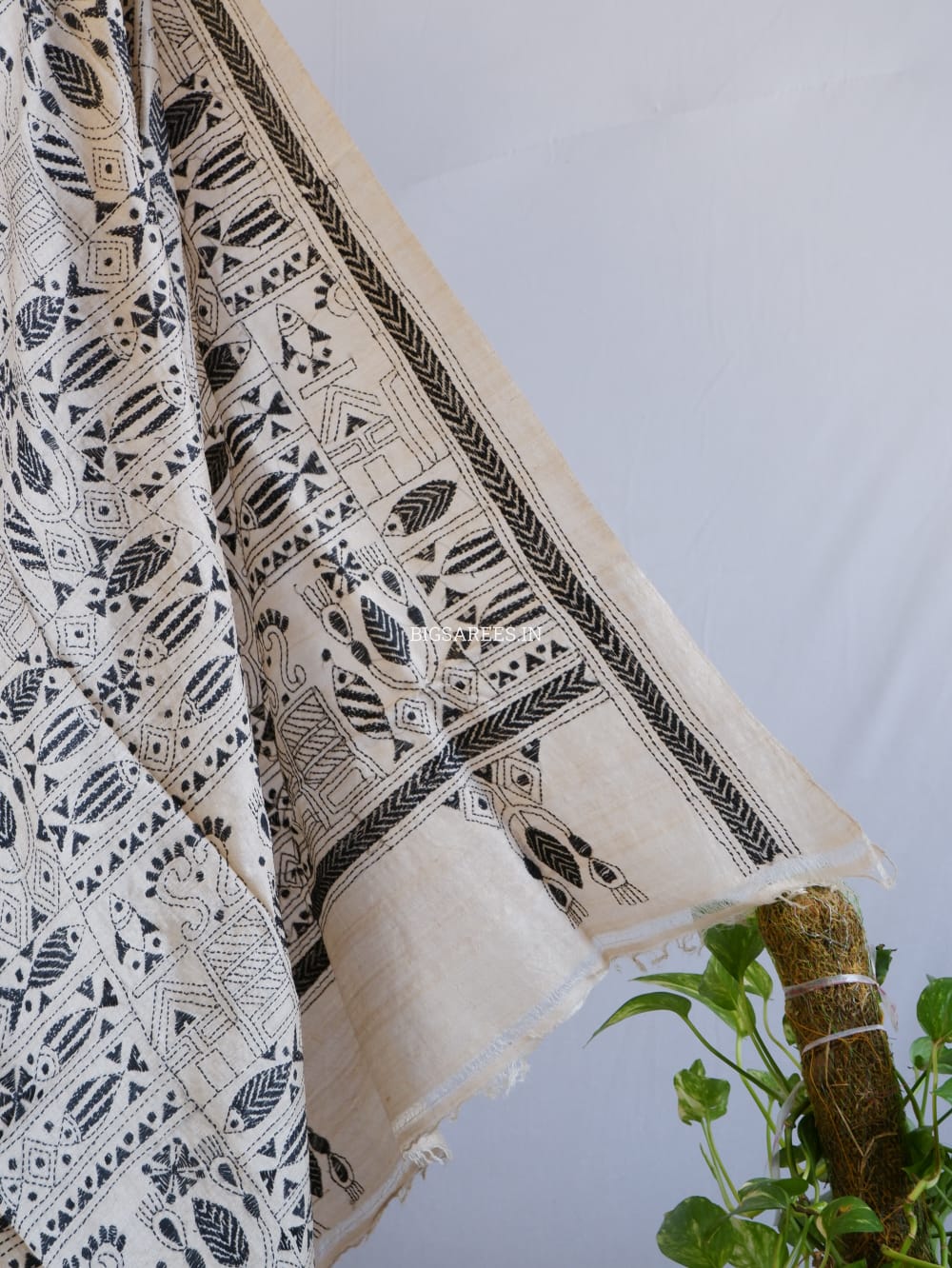 Kantha Stitch Hand Embroidered Saree | Gachi Tussar Silk | Beige