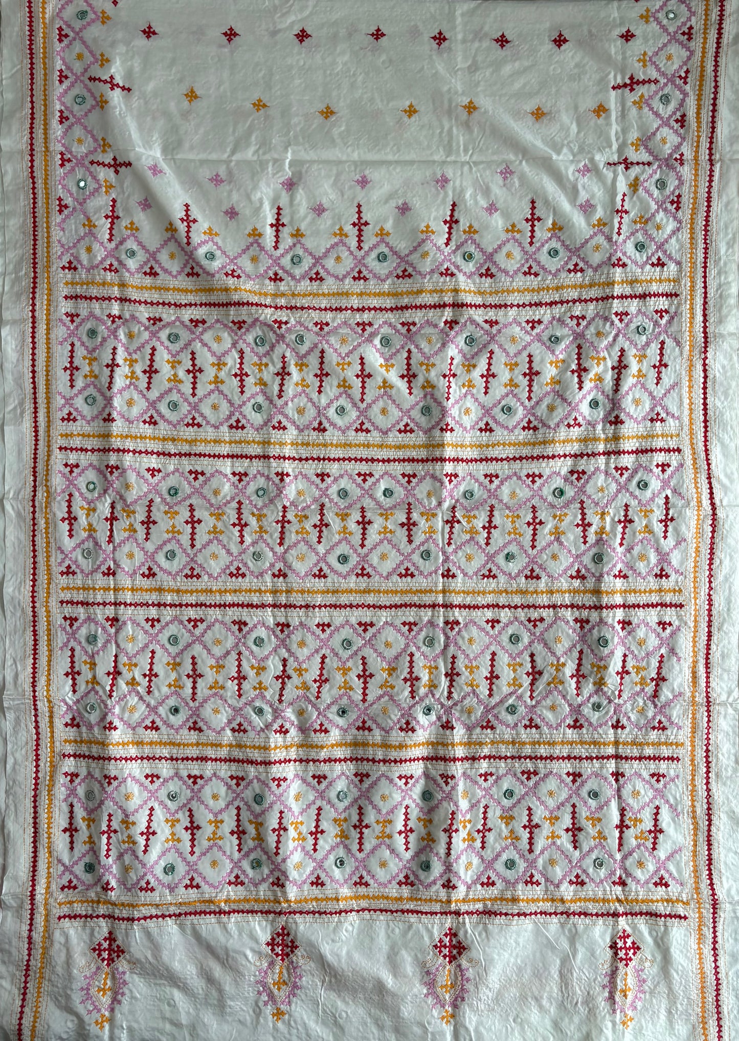 Heavy real mirror work Gujrati Stitch/Kutchi Bharat/Sindhi Hand Embroidered Art Silk Saree with blouse - white