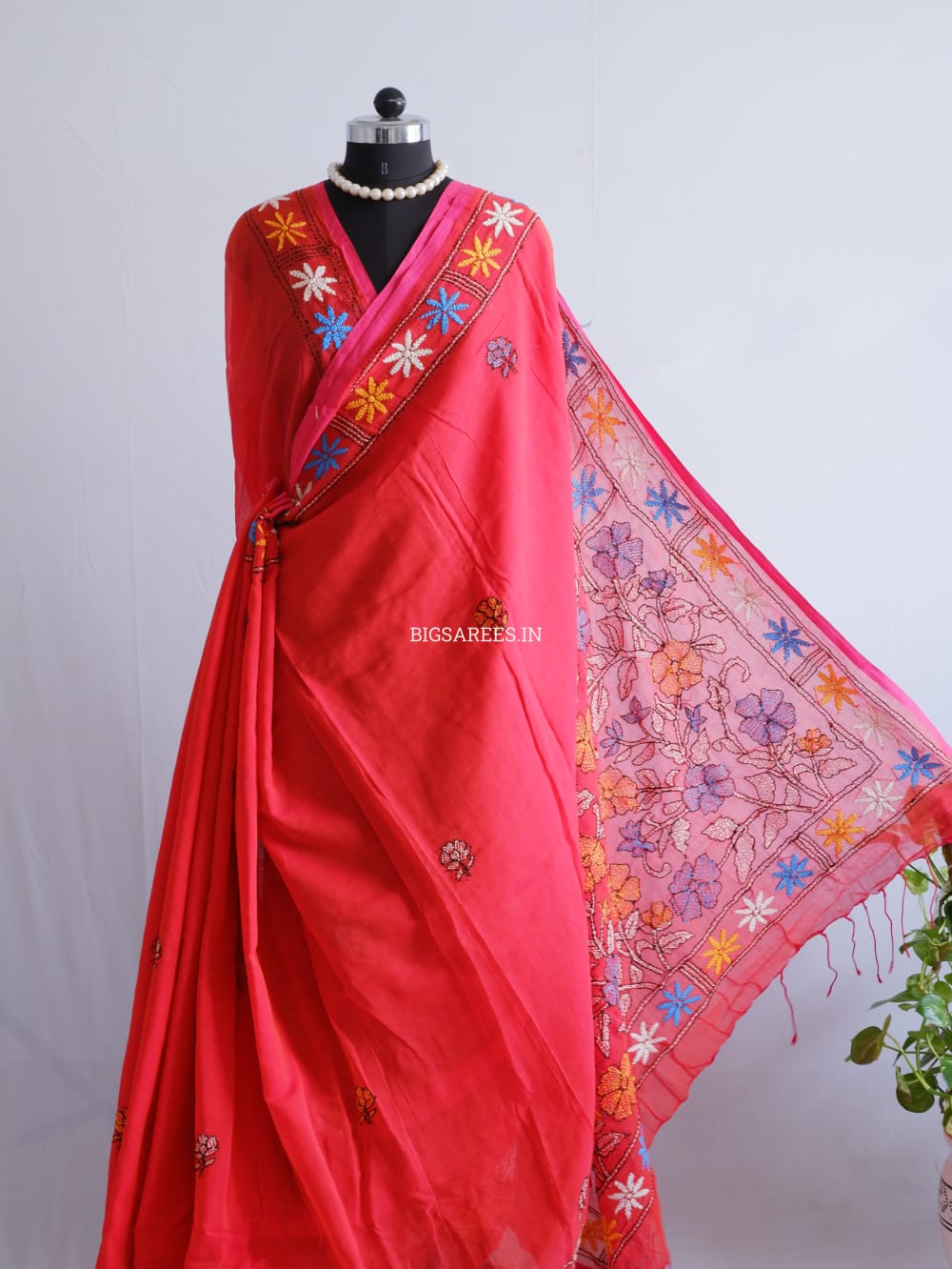 Kantha stitch Hand Embroidered Pure mul Cotton Saree