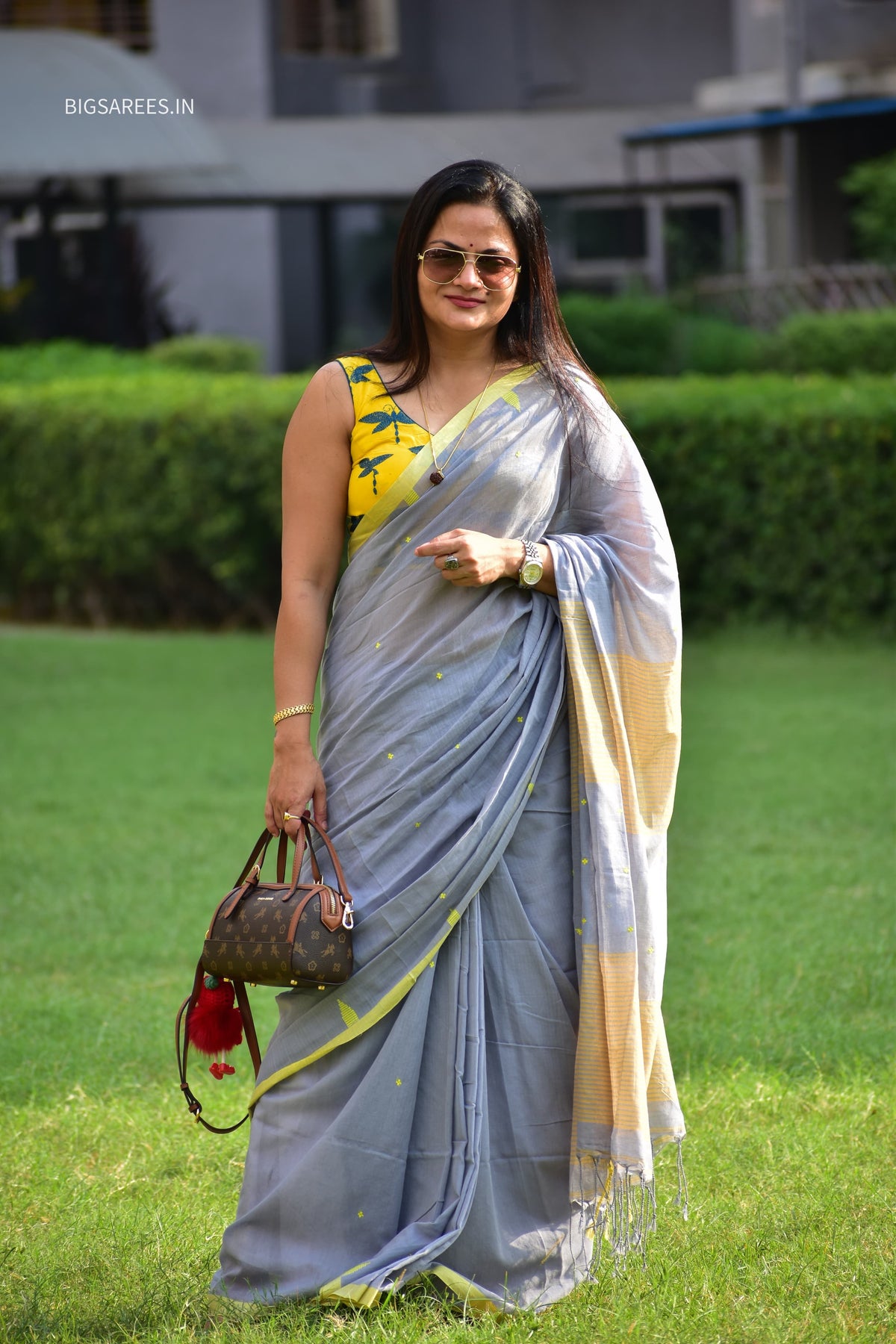 Hand woven Pure Cotton Saree (Handloom Marked) - Grey