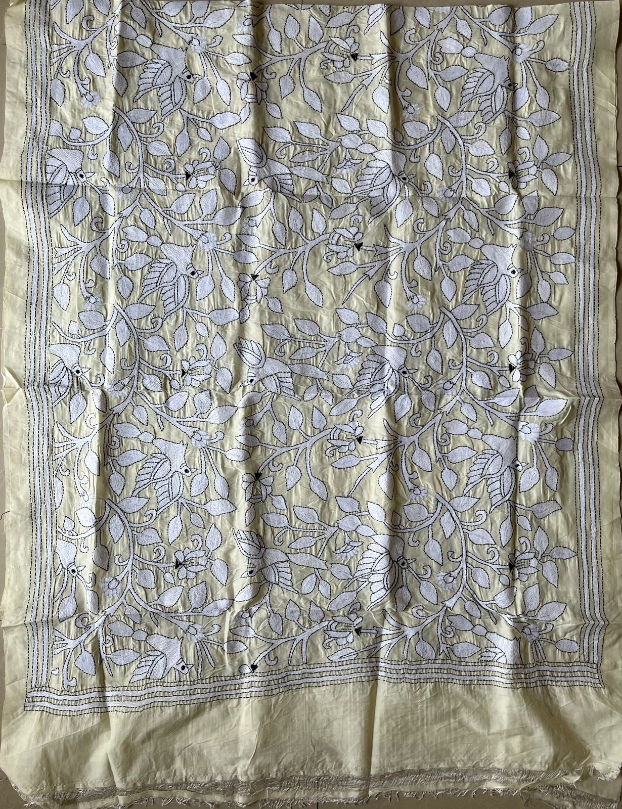 Kantha Stitch Silk Dupatta - Cream