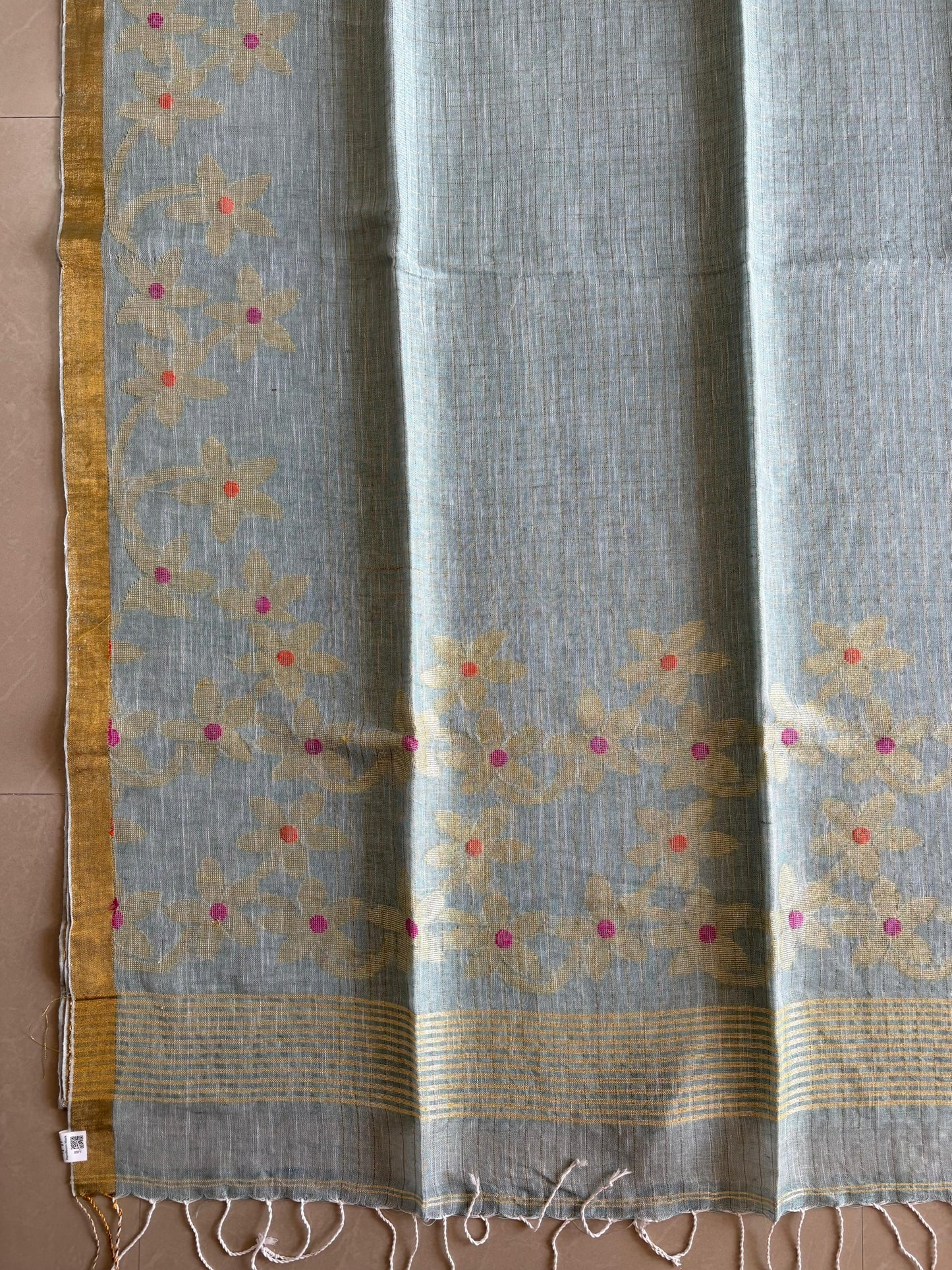 Handloom woven pure Linen By Linen Lata Saree – Grey (Handloom Marked)