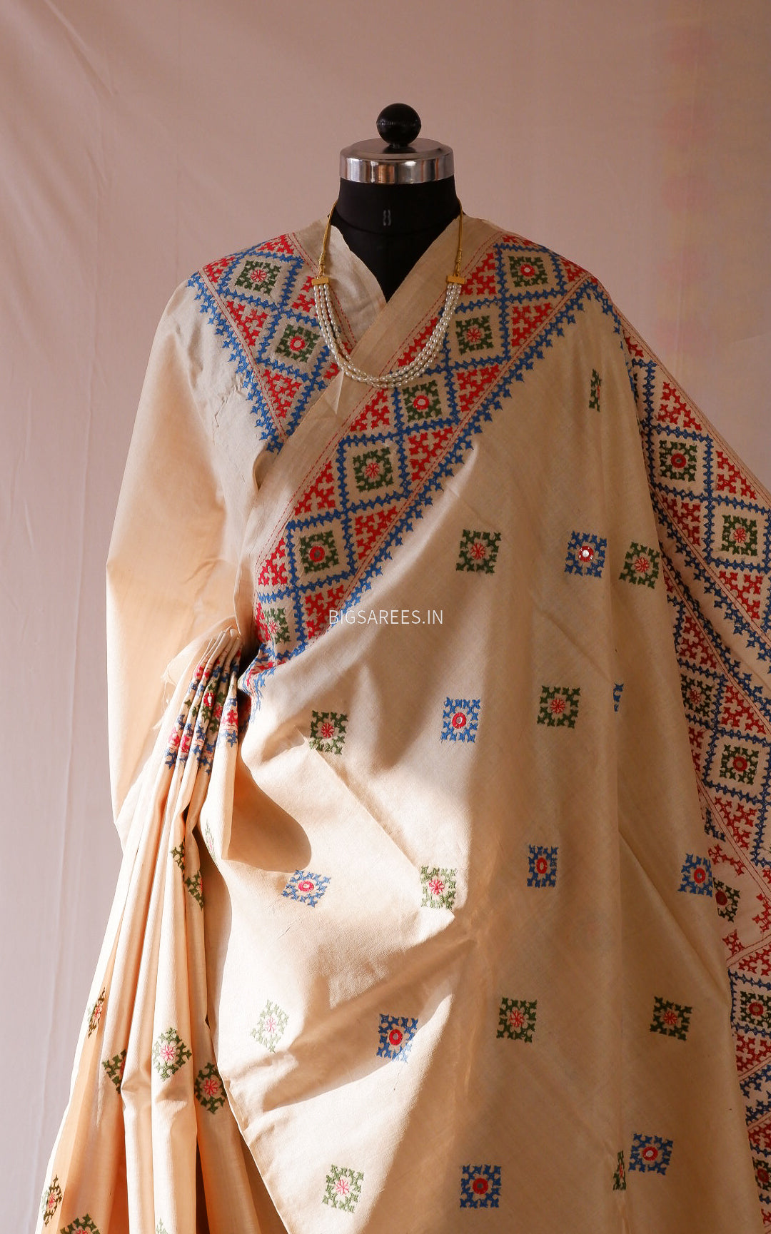 Kutchi Hand Embroidered Saree | Pure Gachi by Gachi Tassar Silk | Silk Marked | Off-White