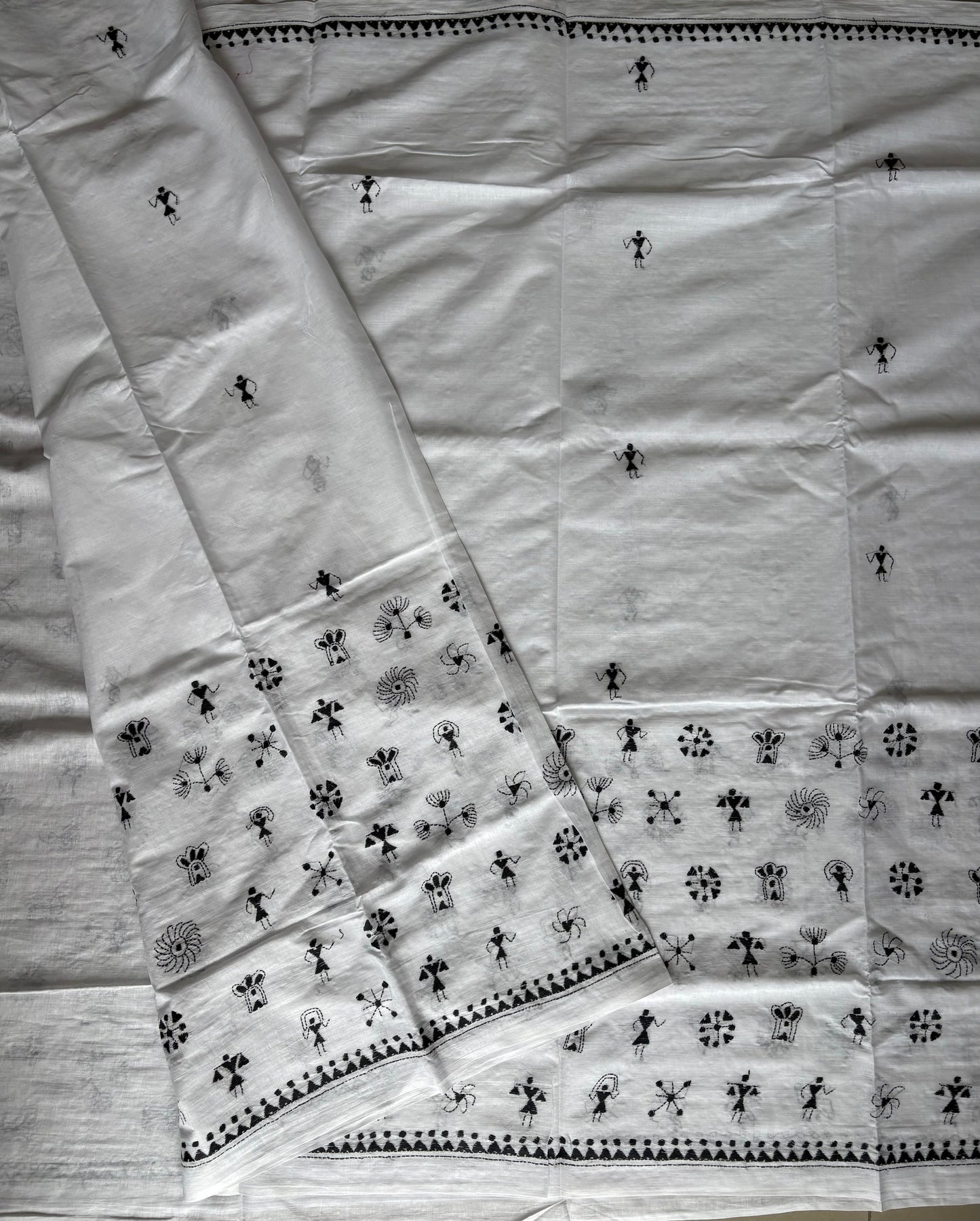 Kantha Hand Embroidered Pure Cotton Saree - white