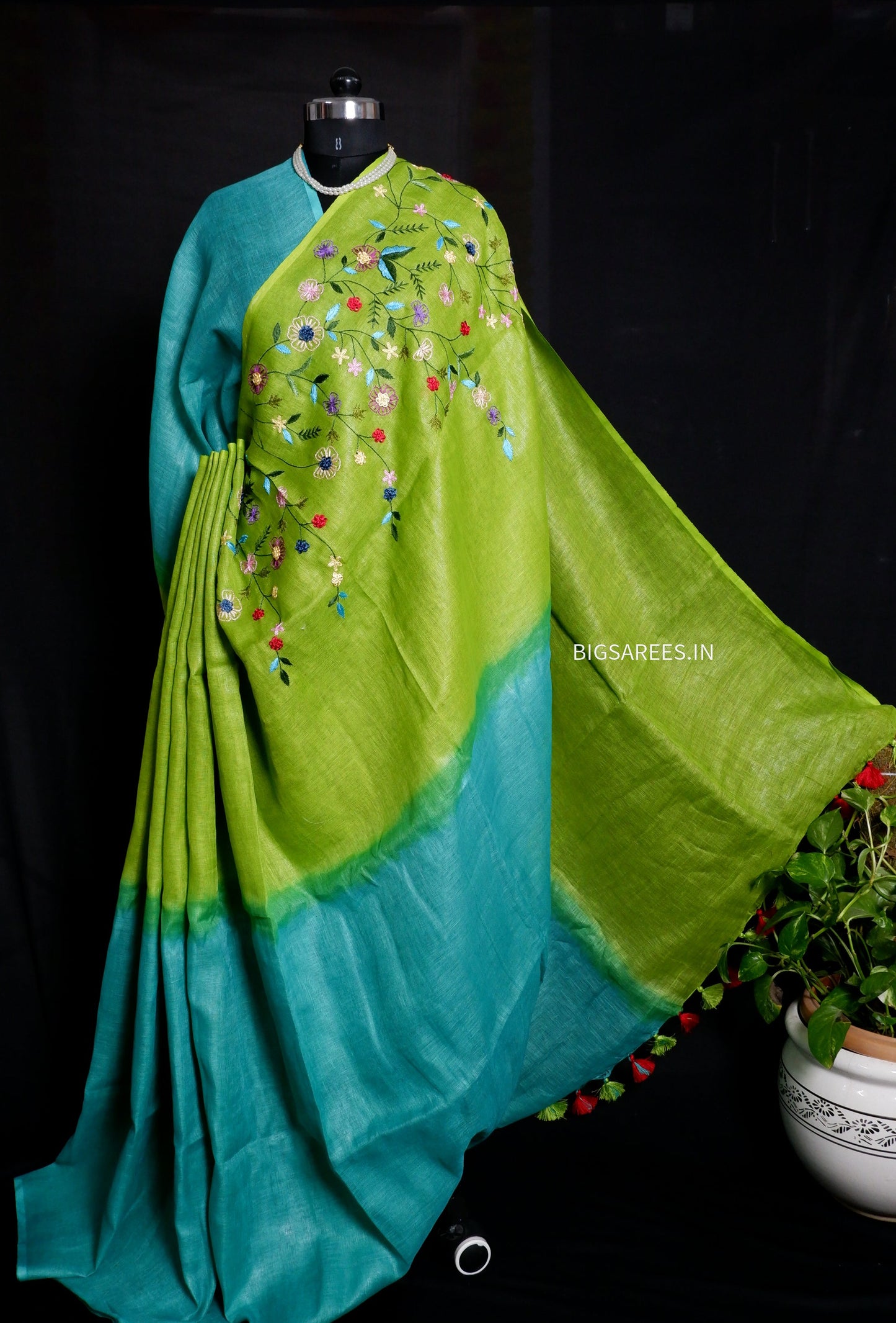 Pure Linen Saree With running Blouse
