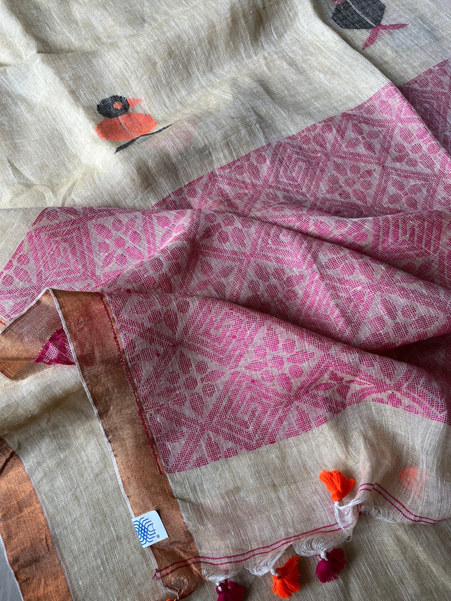 Linen By Linen Handloom Saree (Handloom Marked)