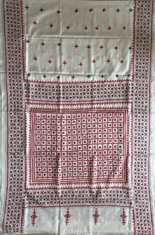 Off white Gujrati Stitch/Kutch Hand Embroidered Art Silk Saree