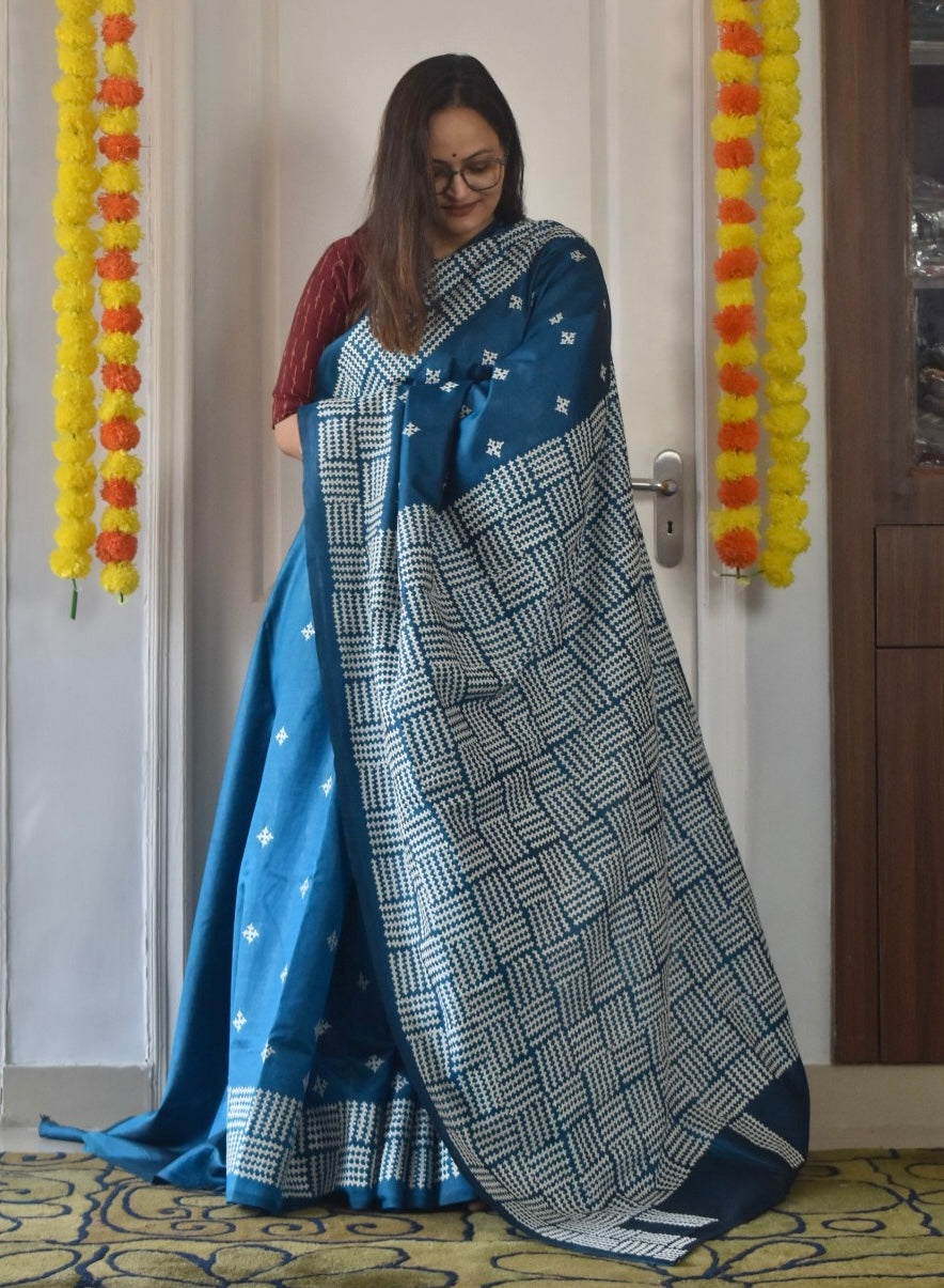 Kutch Hand Embroidered Saree| Pure Bangalore Silk | Silk Marked | Blue