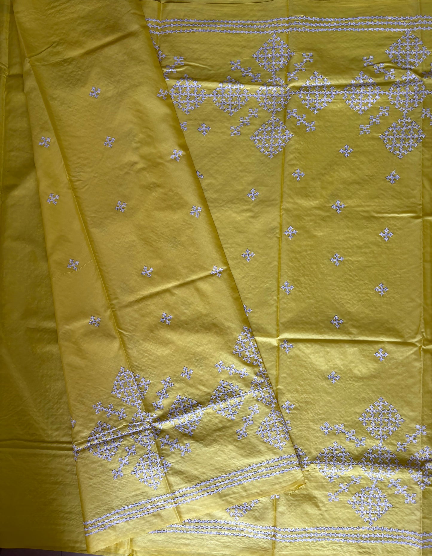 Gujrati Stitch/Kutch Hand Embroidered Art Silk Saree