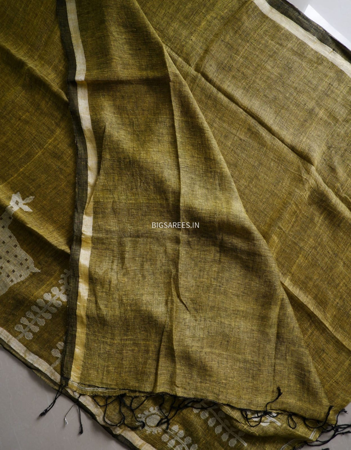 Pure Jayshree Linen Saree | Jamdani pattern | Mehandi Green