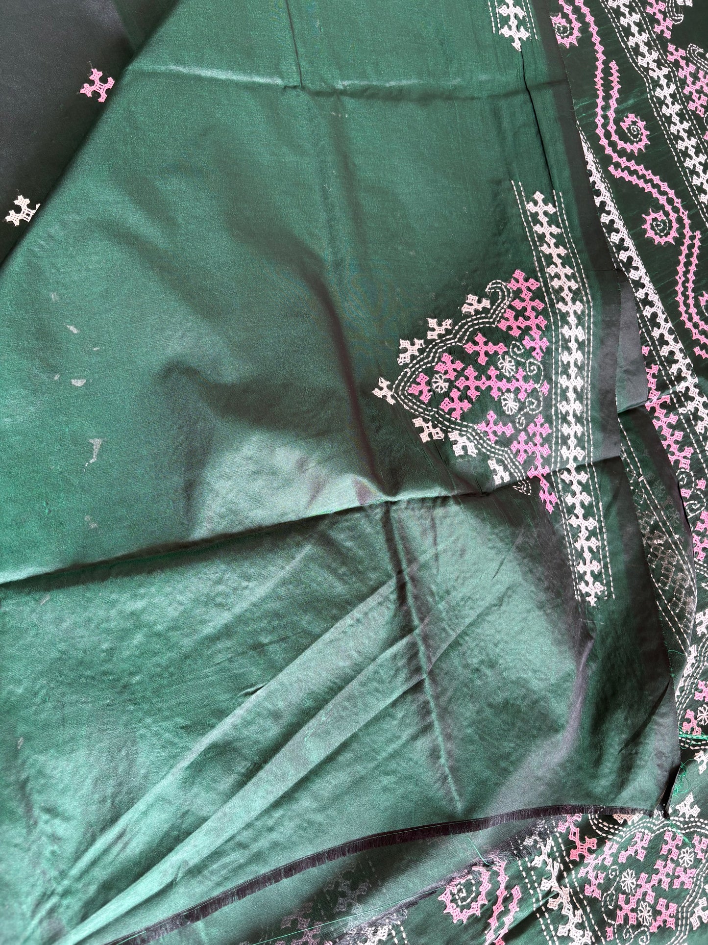 Gujrati Stitch/Kutch Hand Embroidered Art Silk Saree