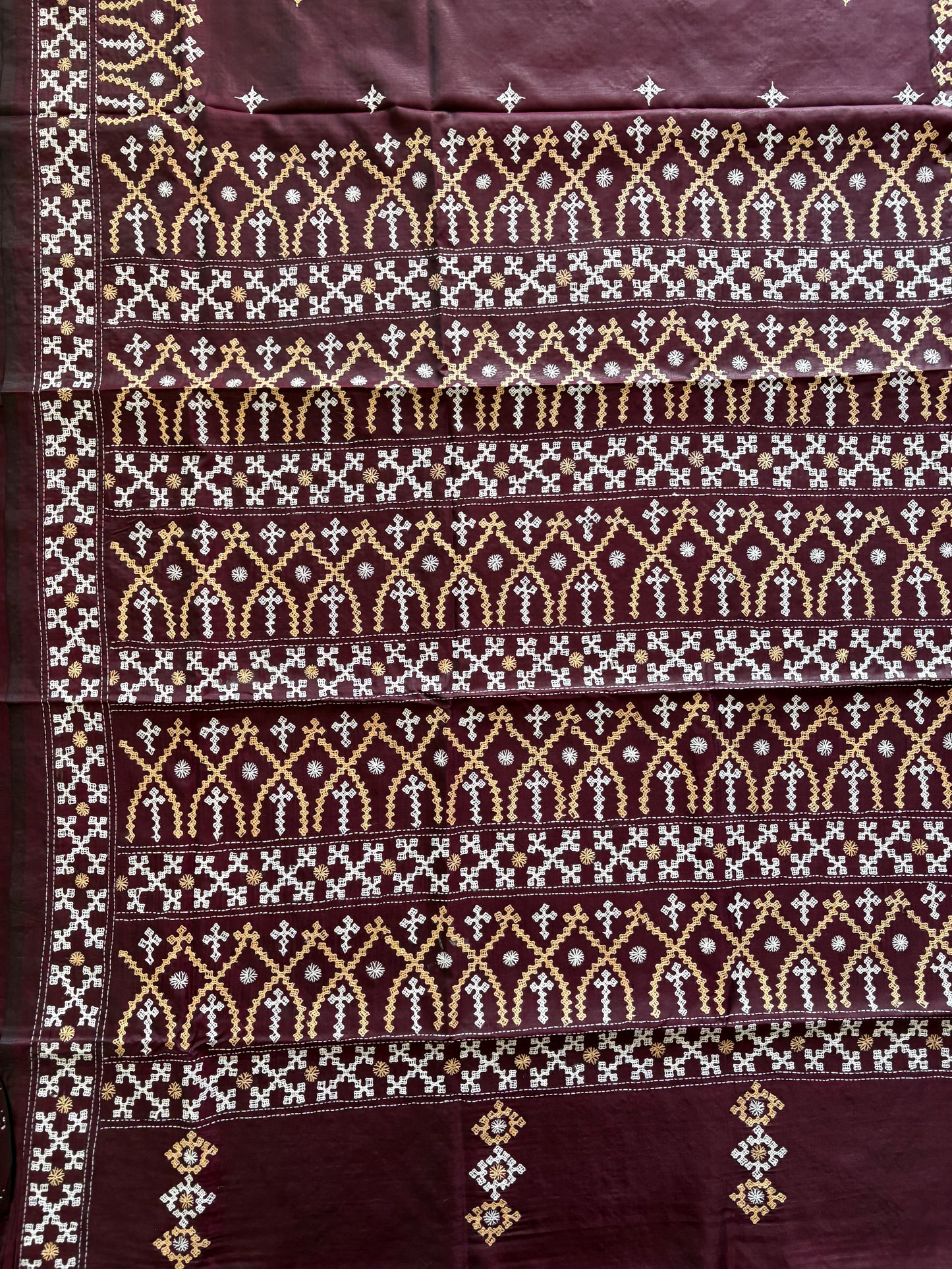 Gujrati Stitch/Kutch Hand Embroidered Art Silk Saree